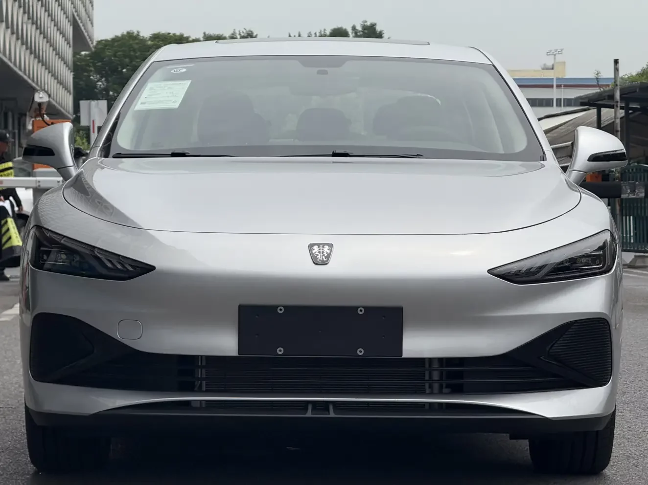 Roewe D7 DMH