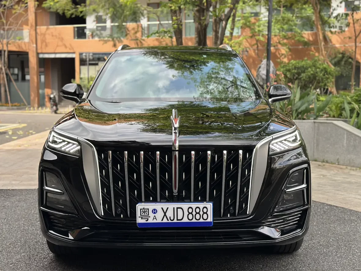 Hongqi HS5