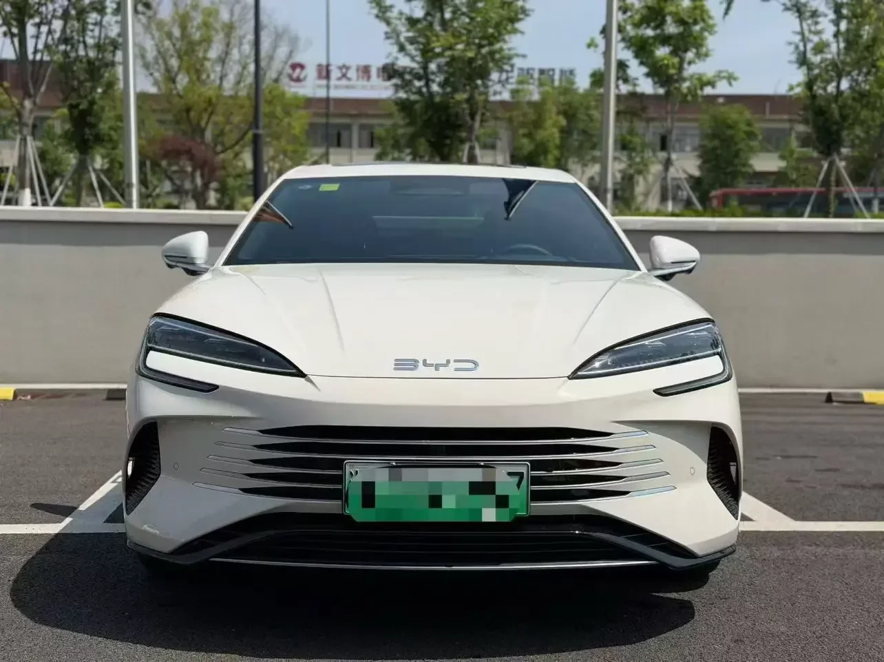 BYD Seal 07DM