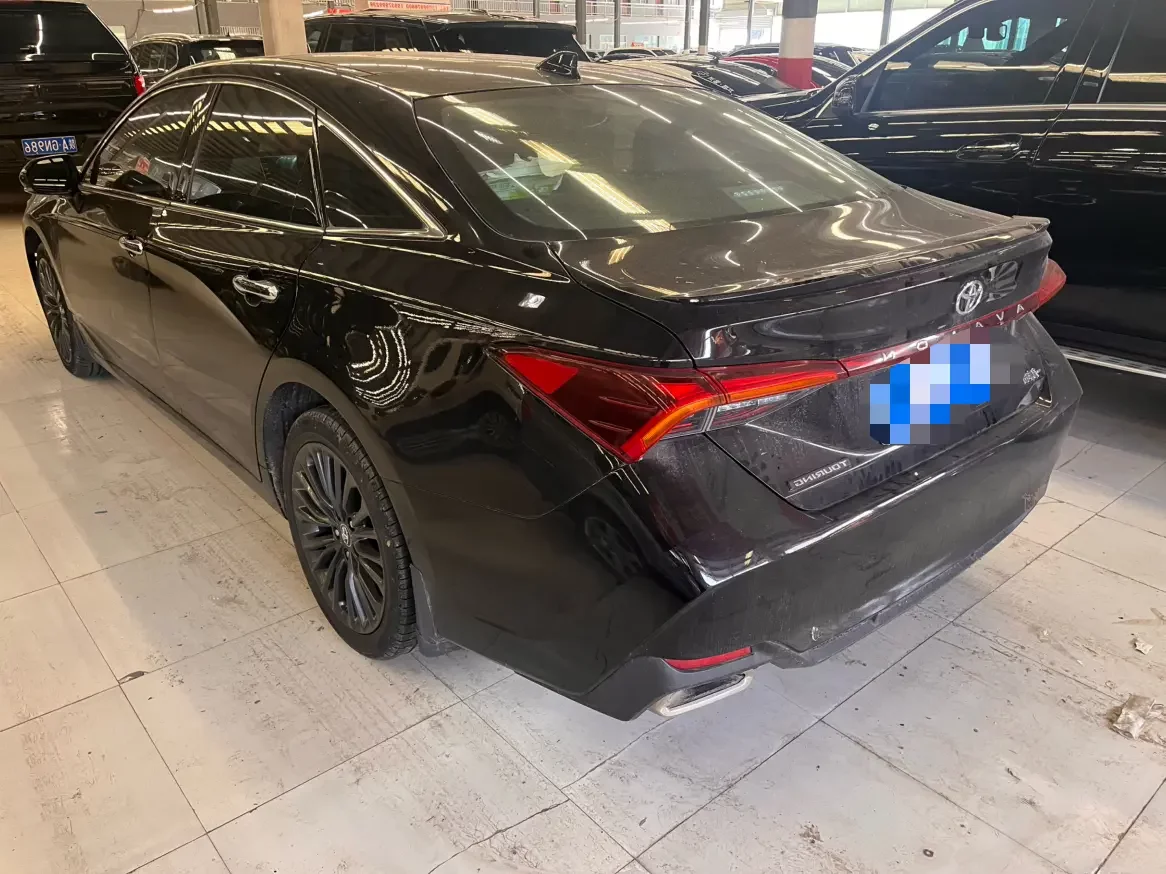Toyota Avalon