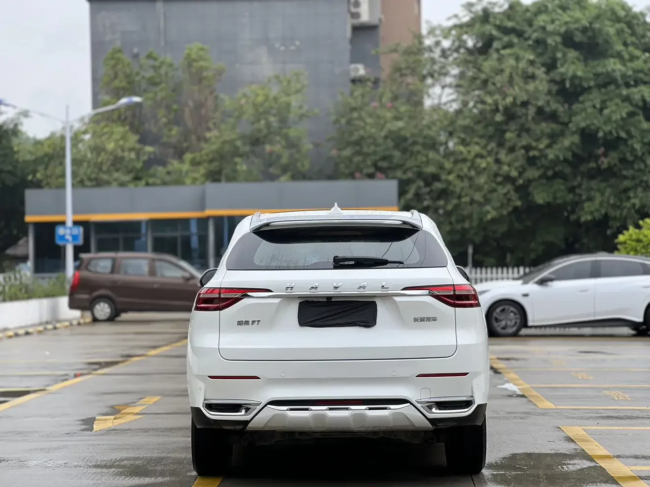Haval F7