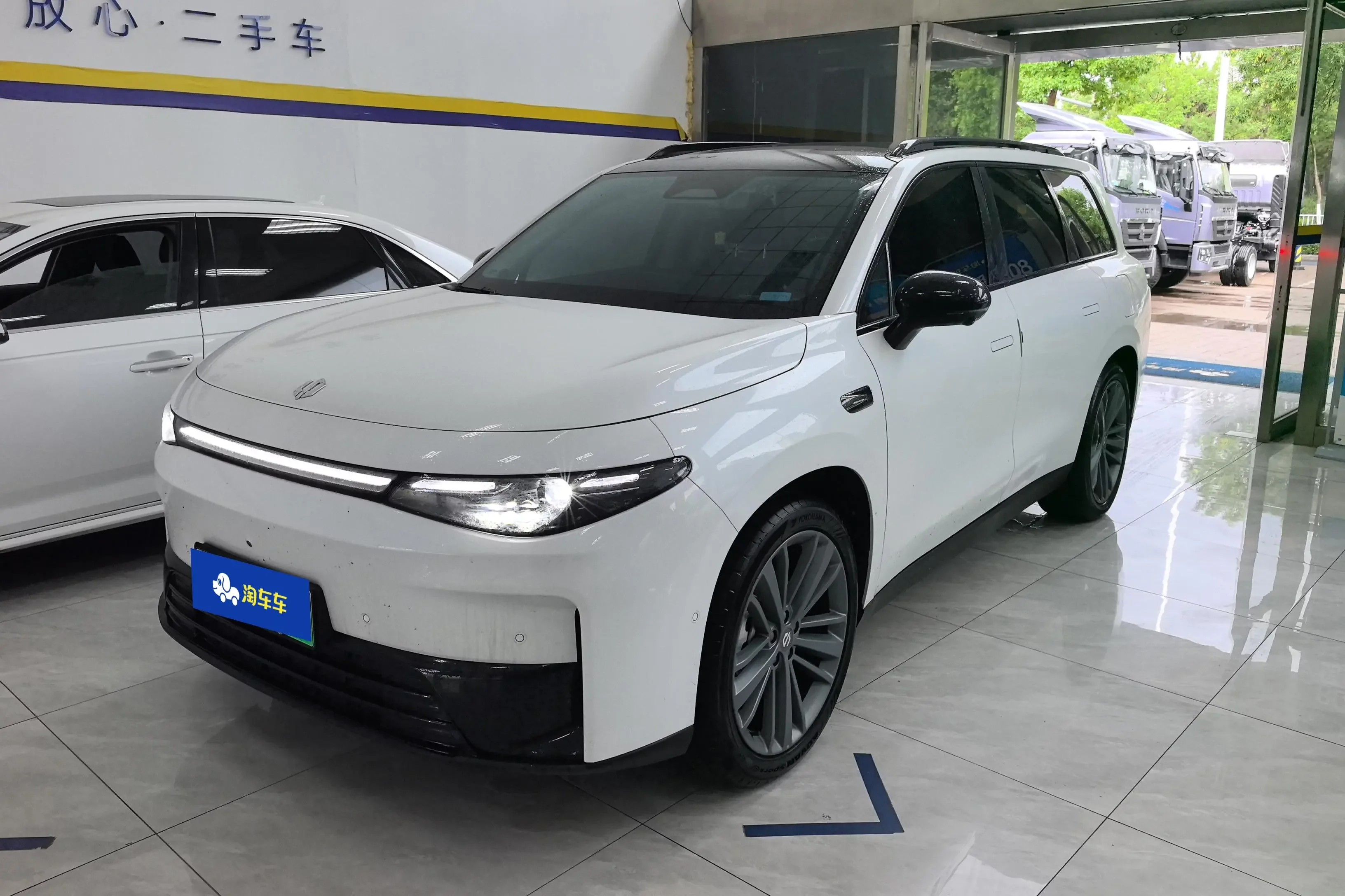 Leapmotor C16