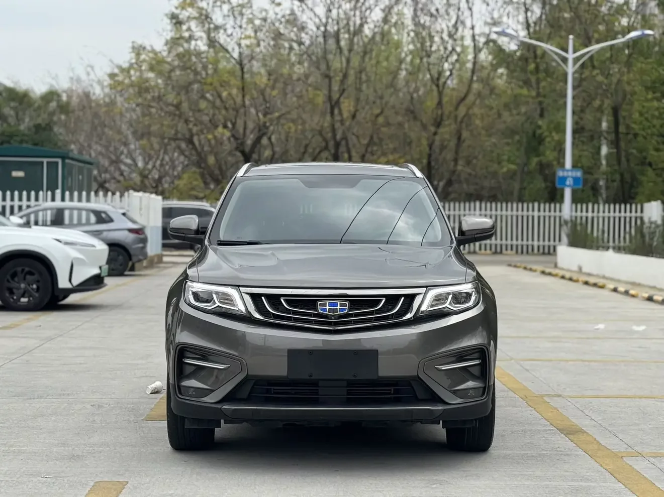 Geely Atlas