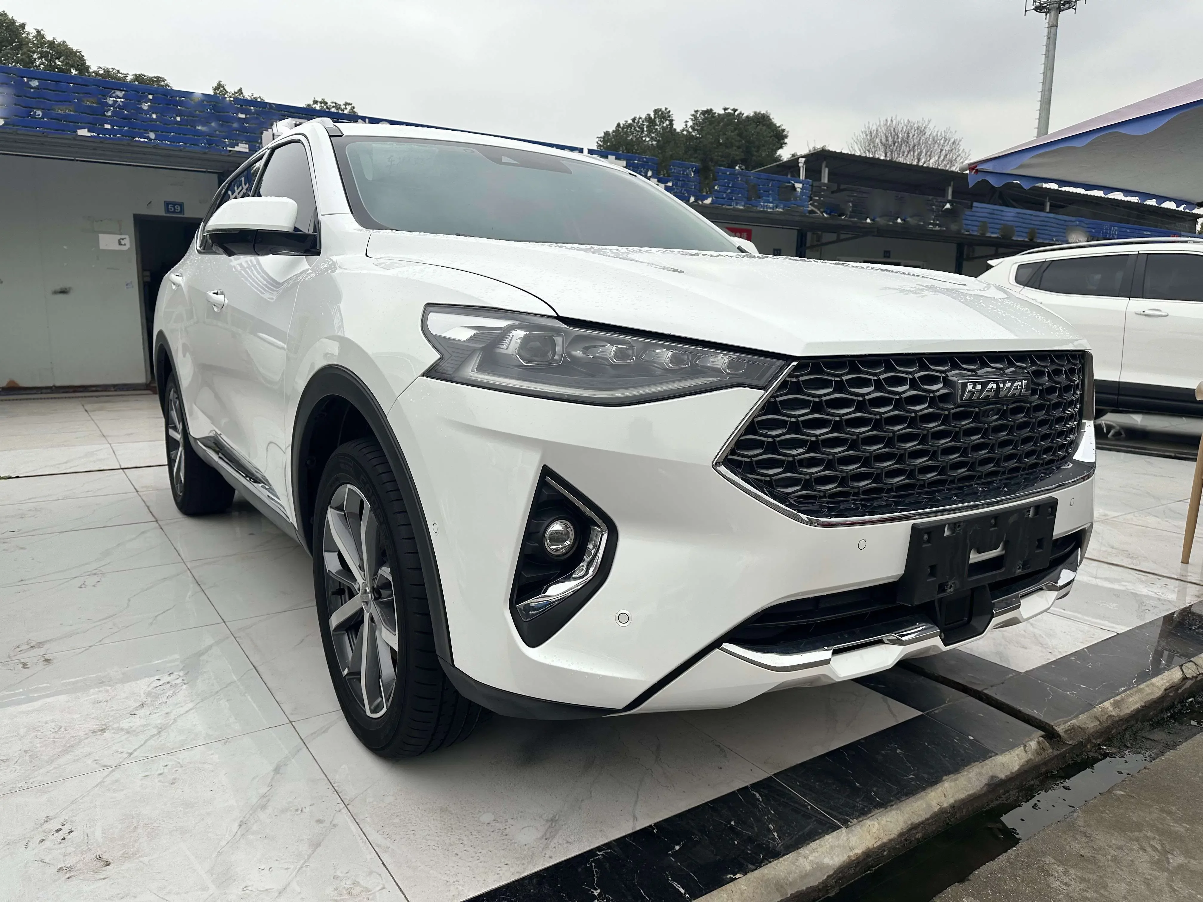 Haval F7
