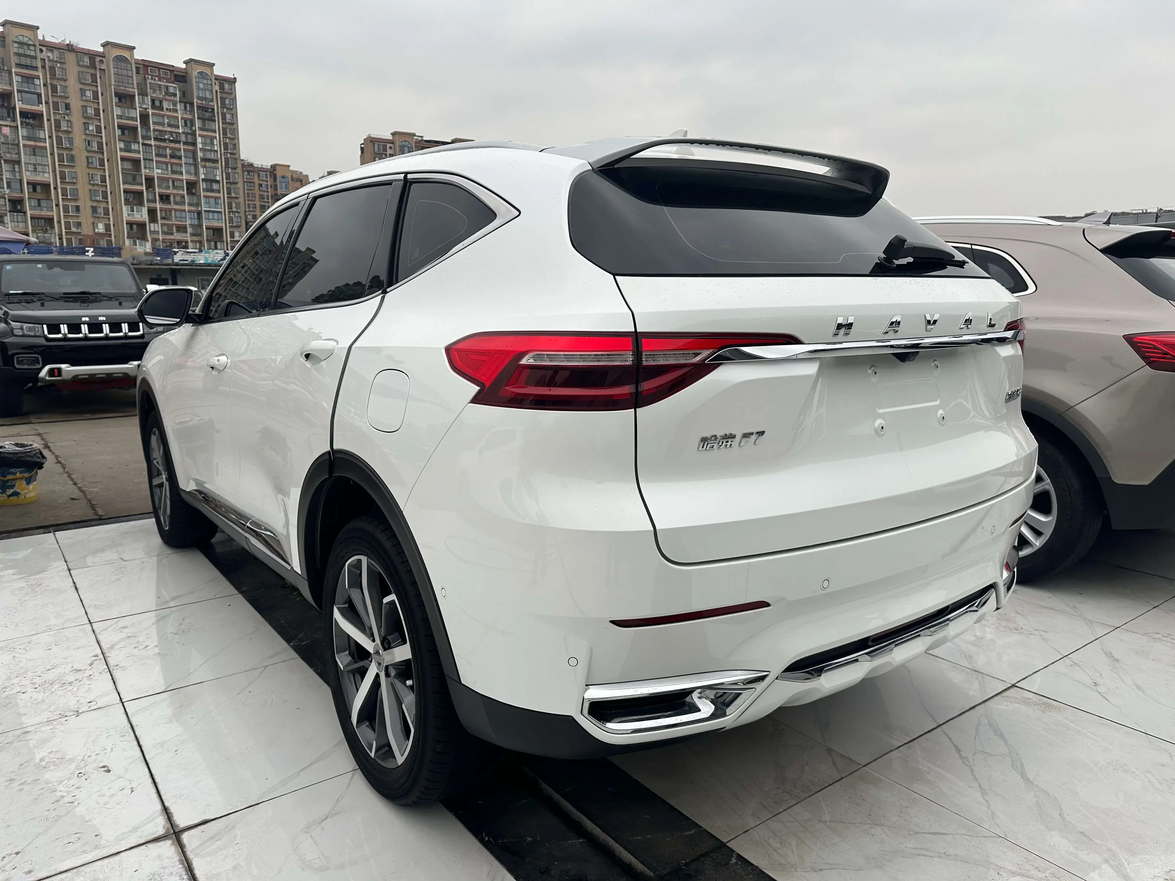 Haval F7