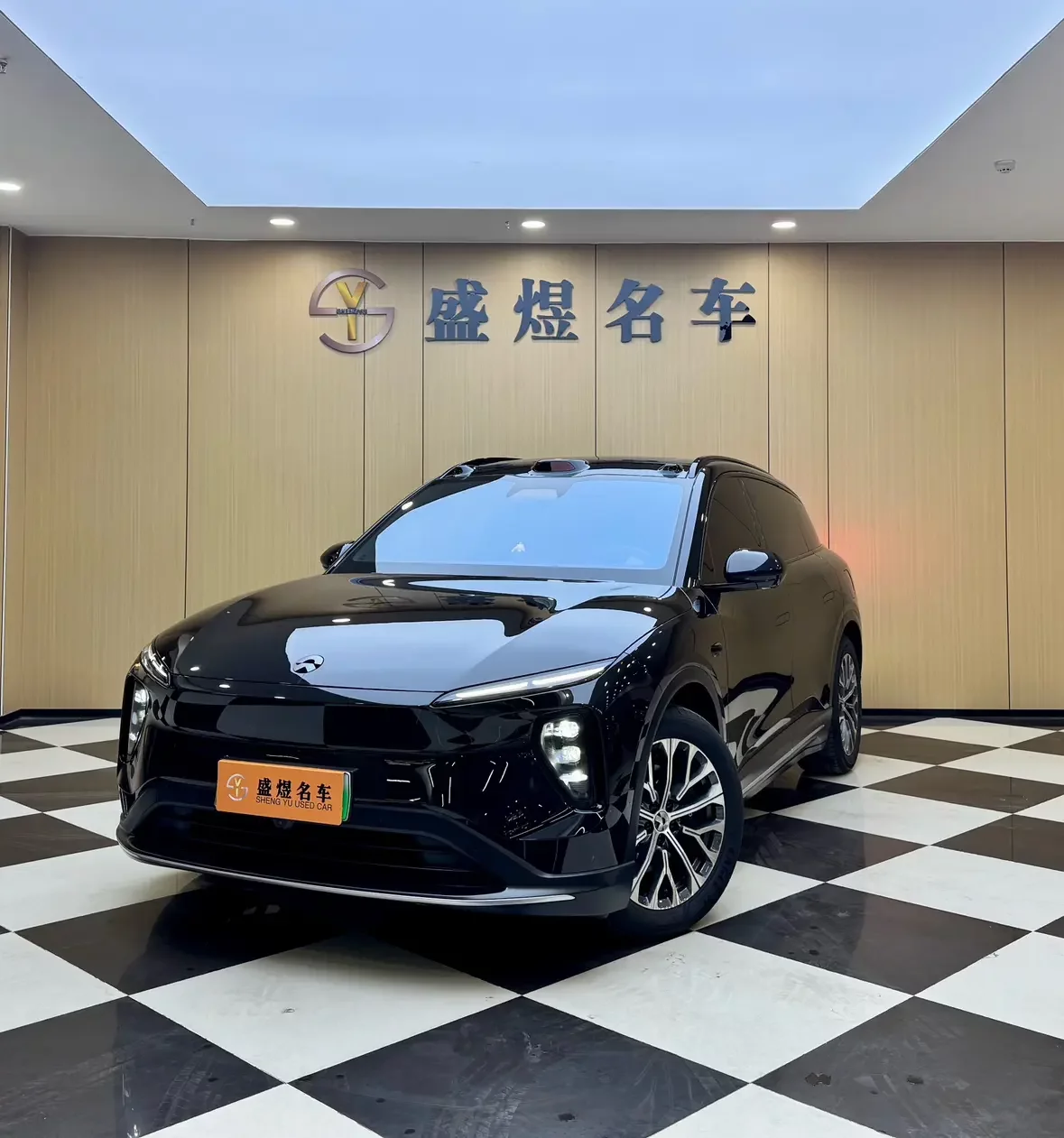NIO ES6