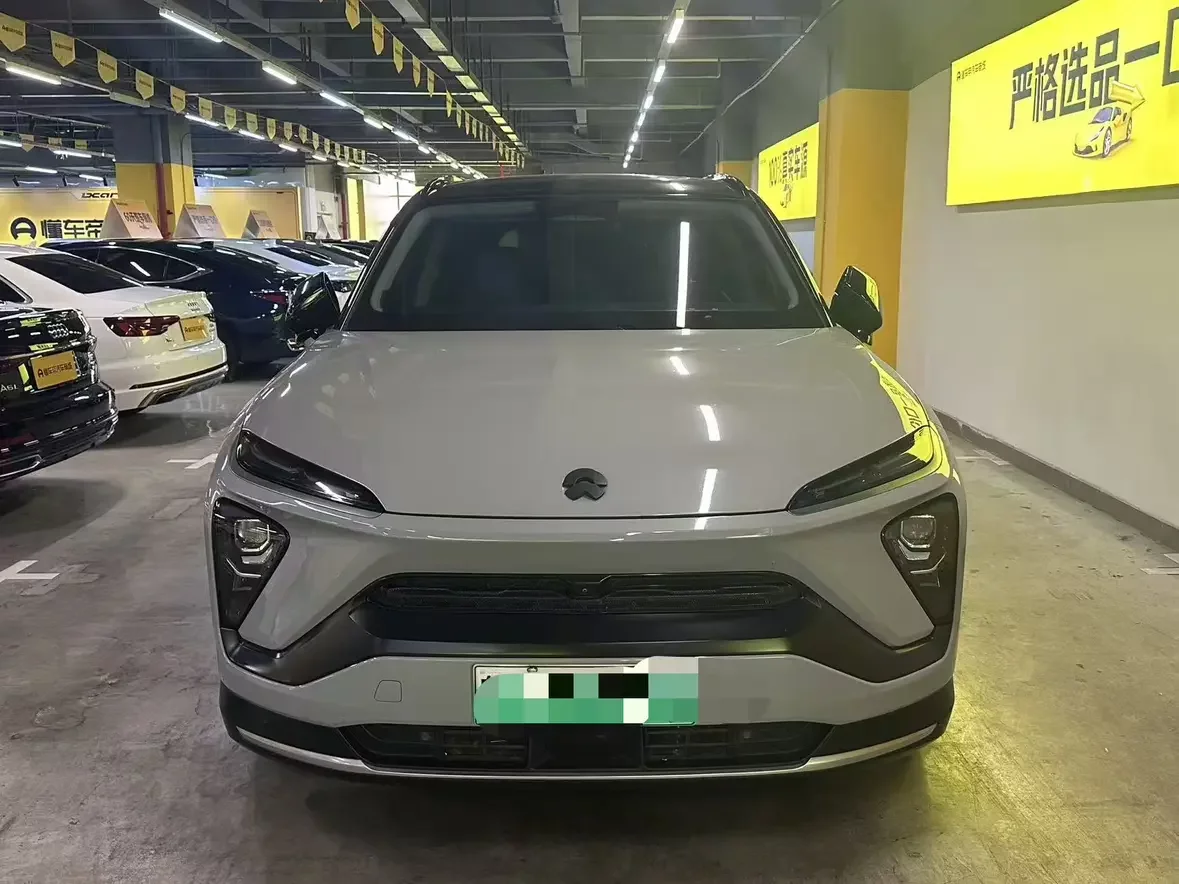 NIO ES6