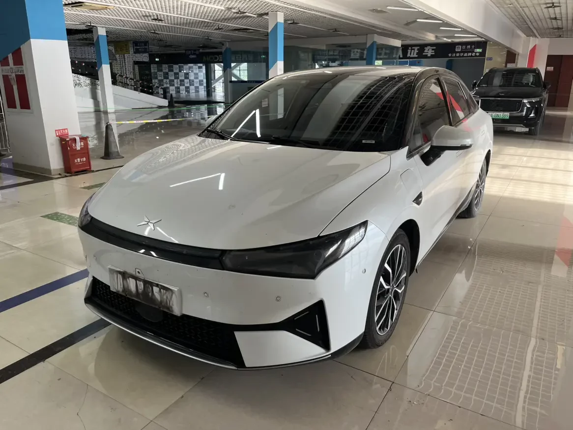 Xpeng P5