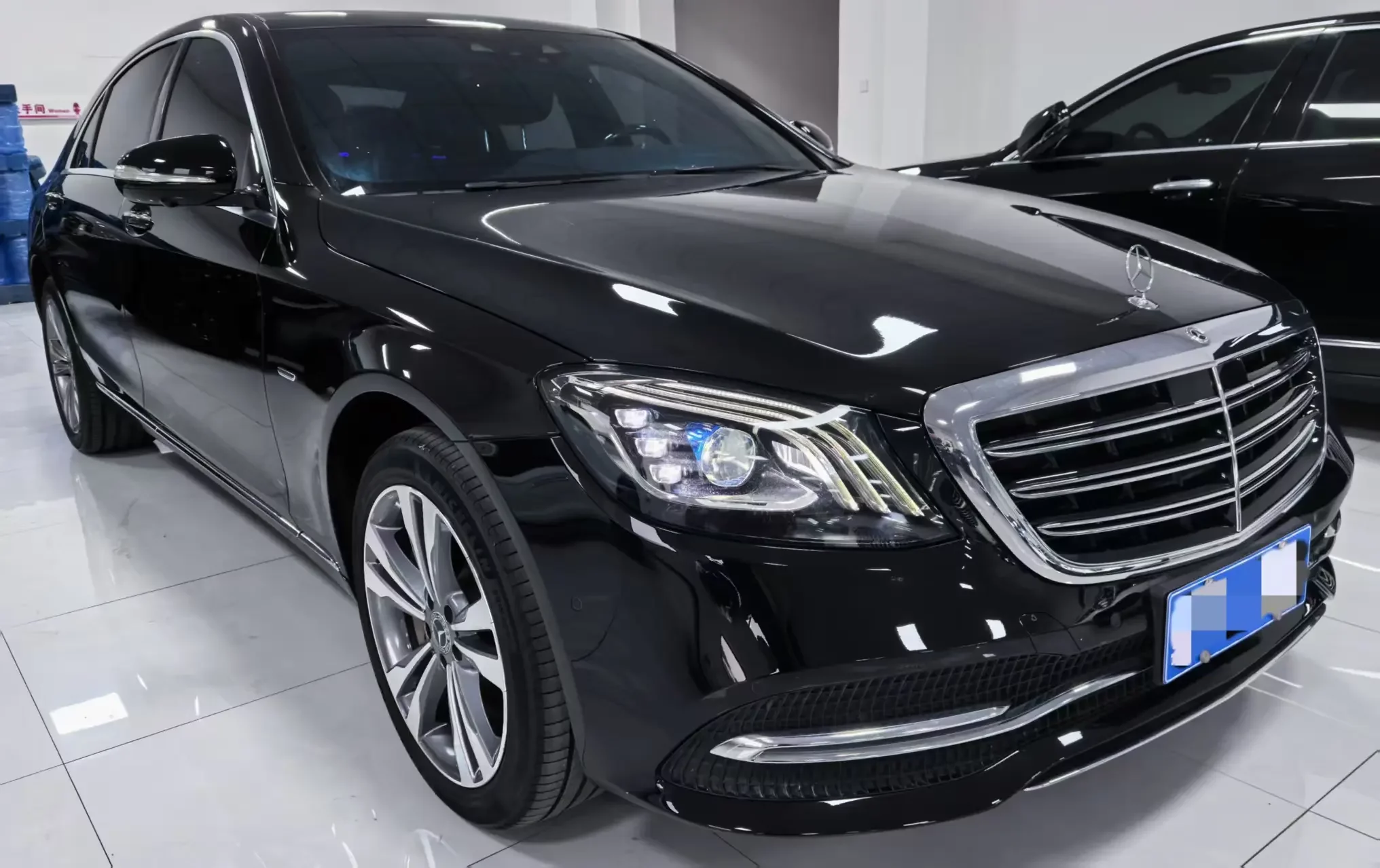 Mercedes-Benz S Class