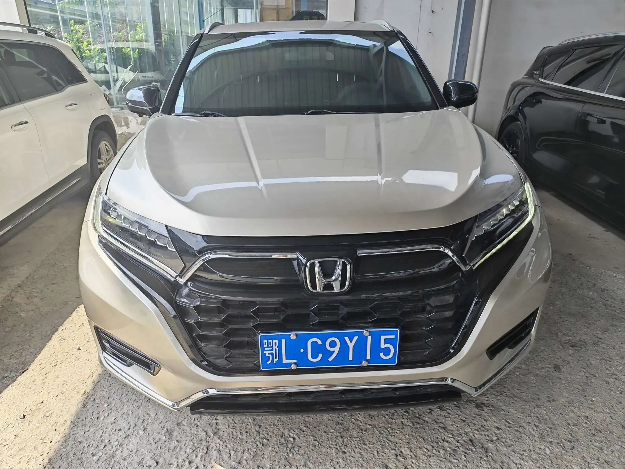 Honda UR-V