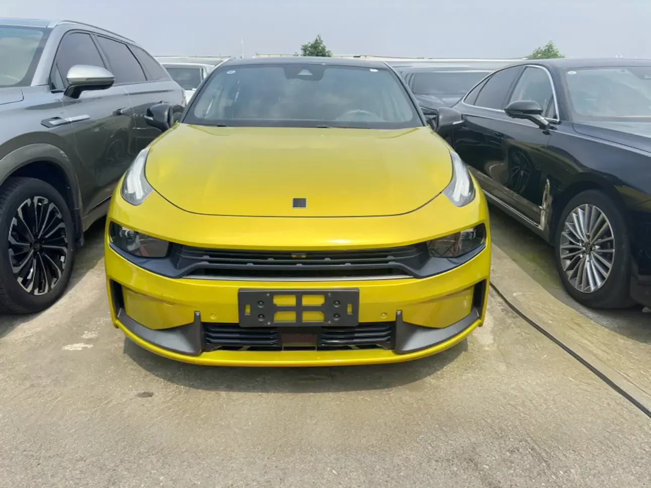 Lynk & Co 03