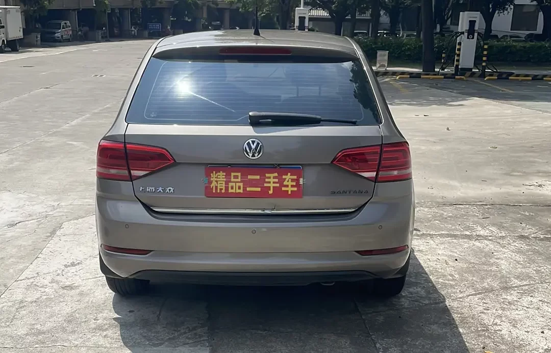 Volkswagen Santana