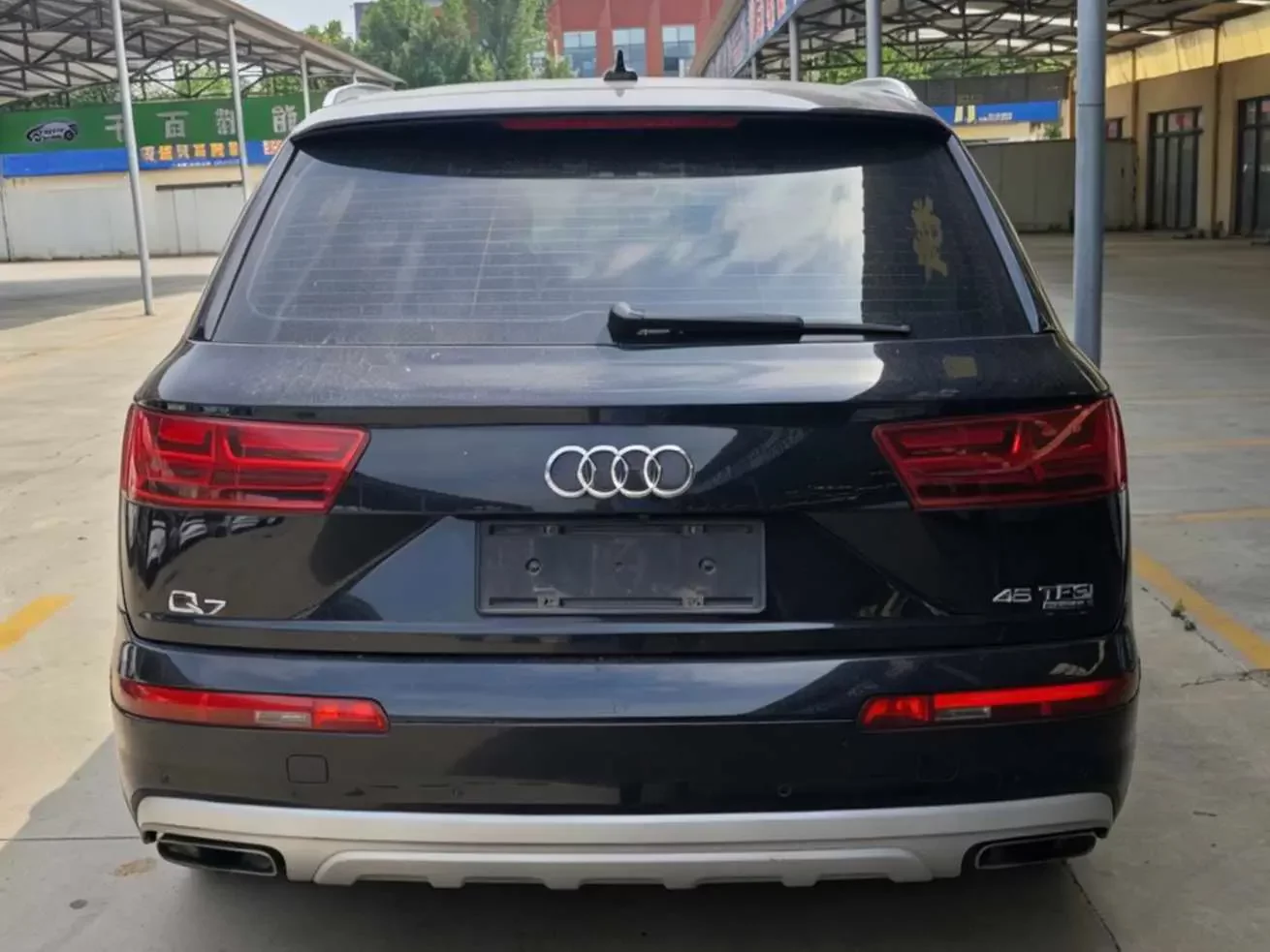 Audi Q7