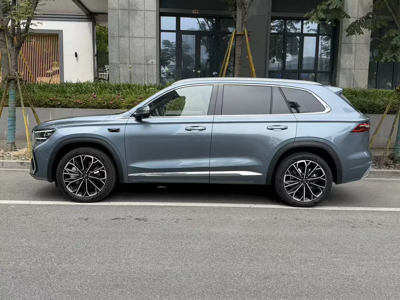 Geely Monjaro