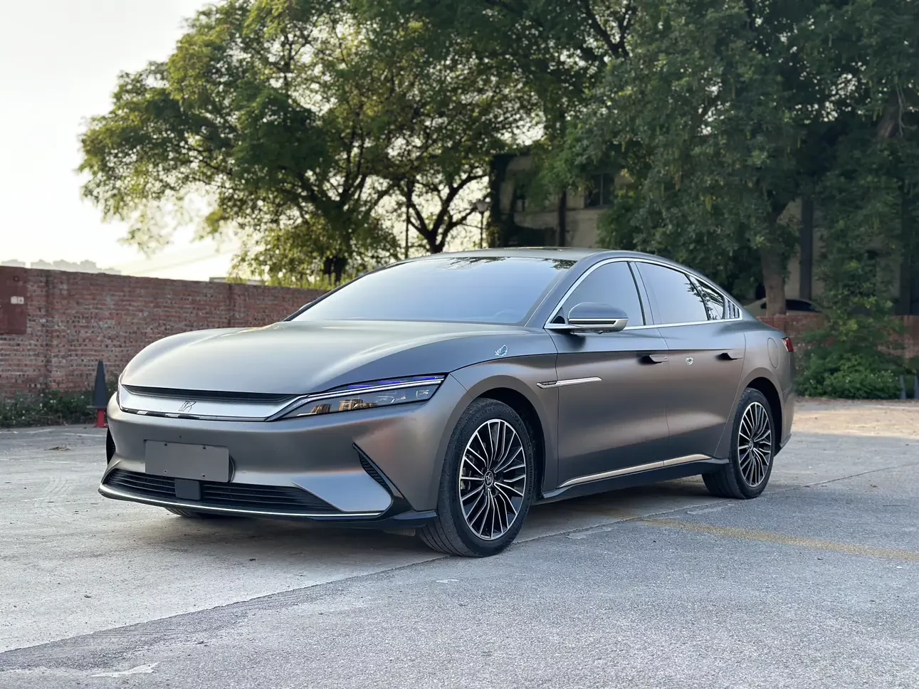 BYD Han EV