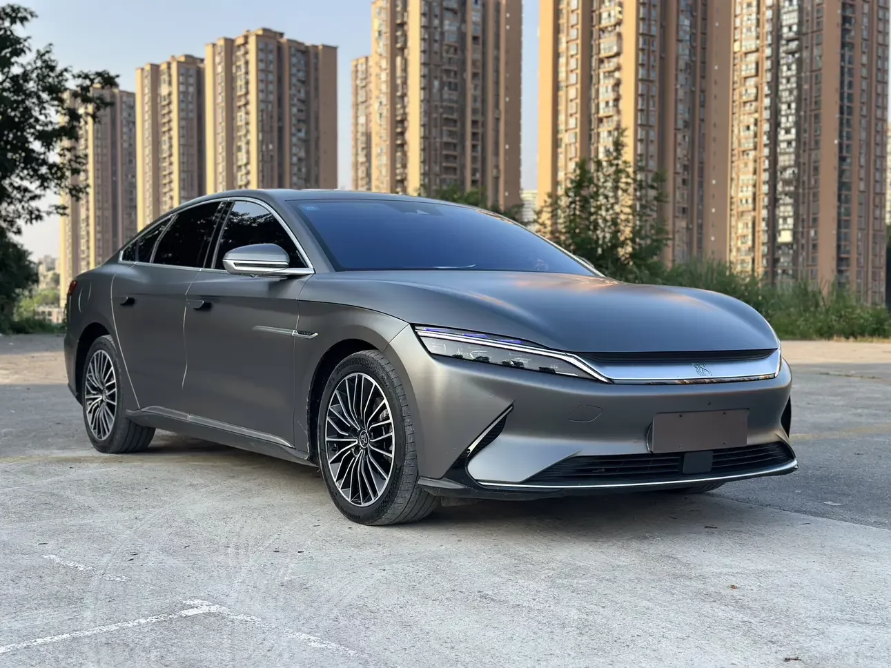BYD Han EV