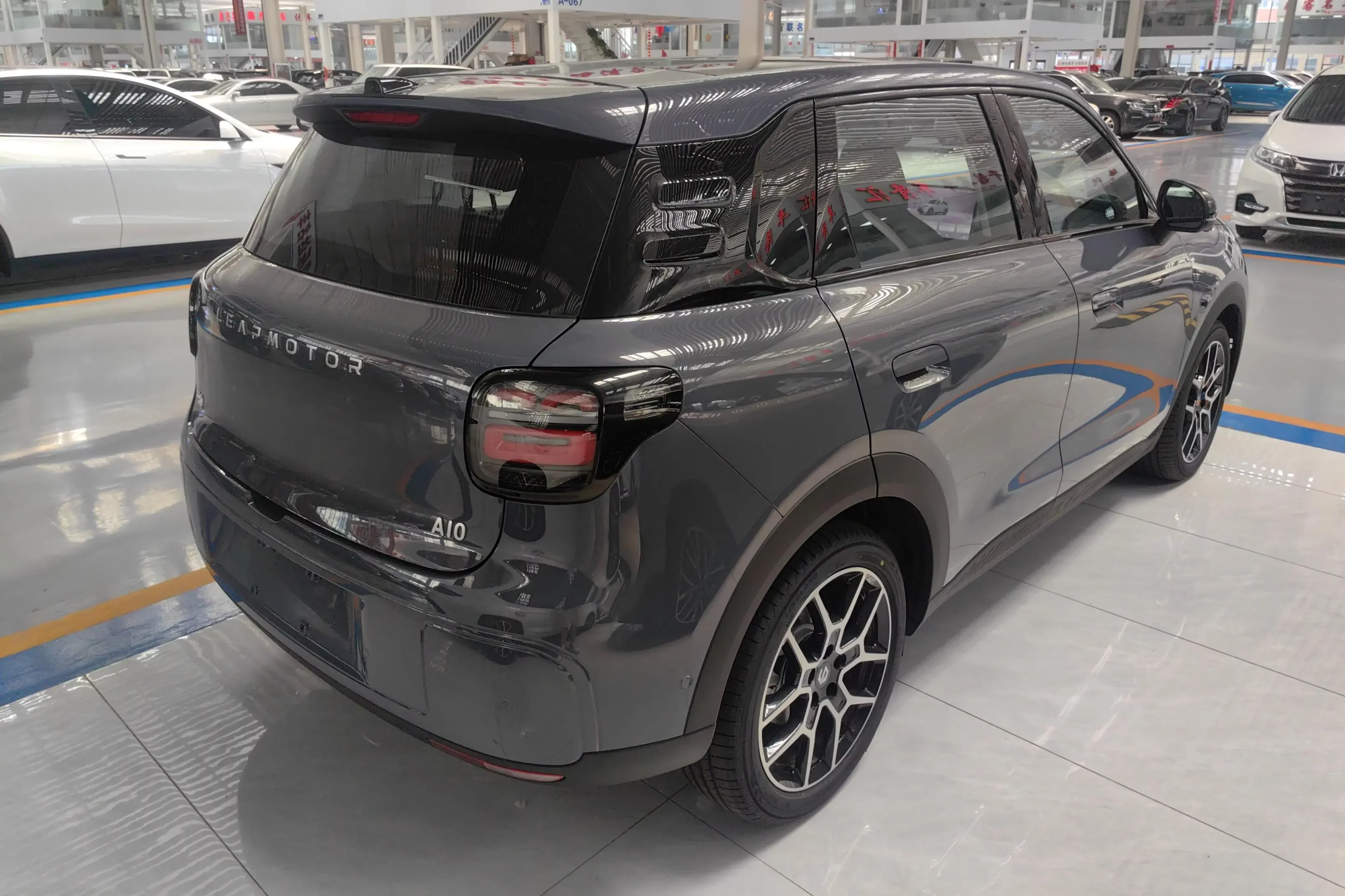 Leapmotor A10