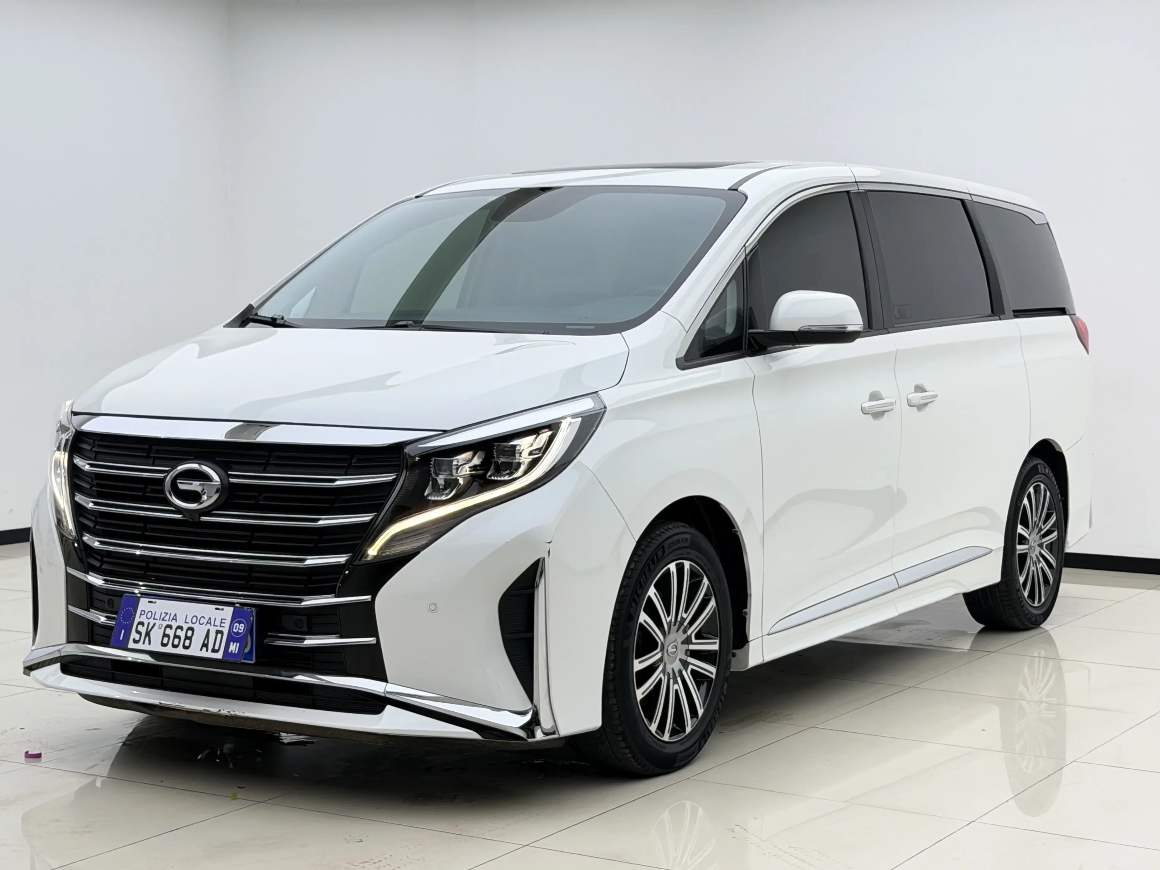 GAC Trumpchi M8