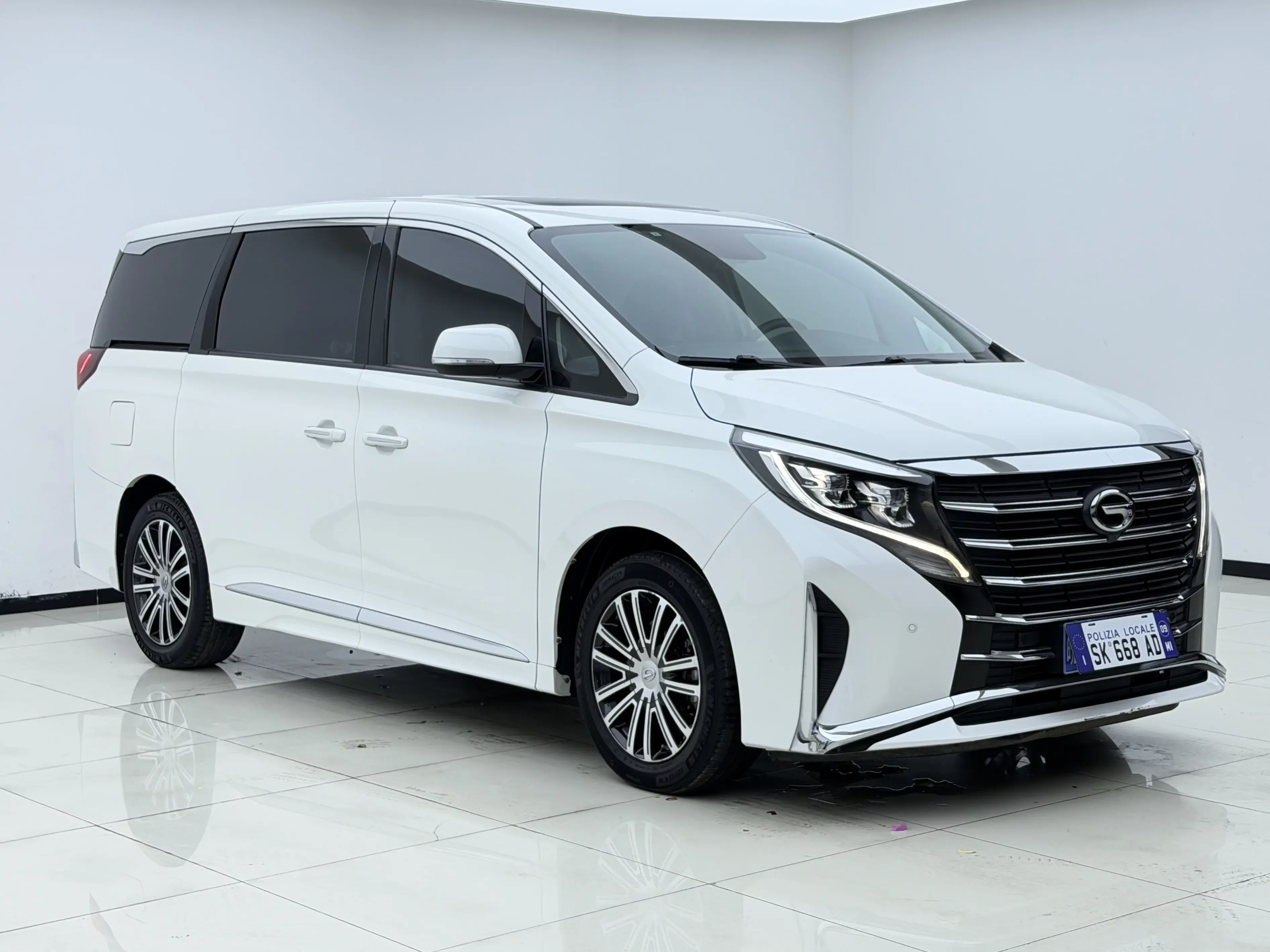 GAC Trumpchi M8