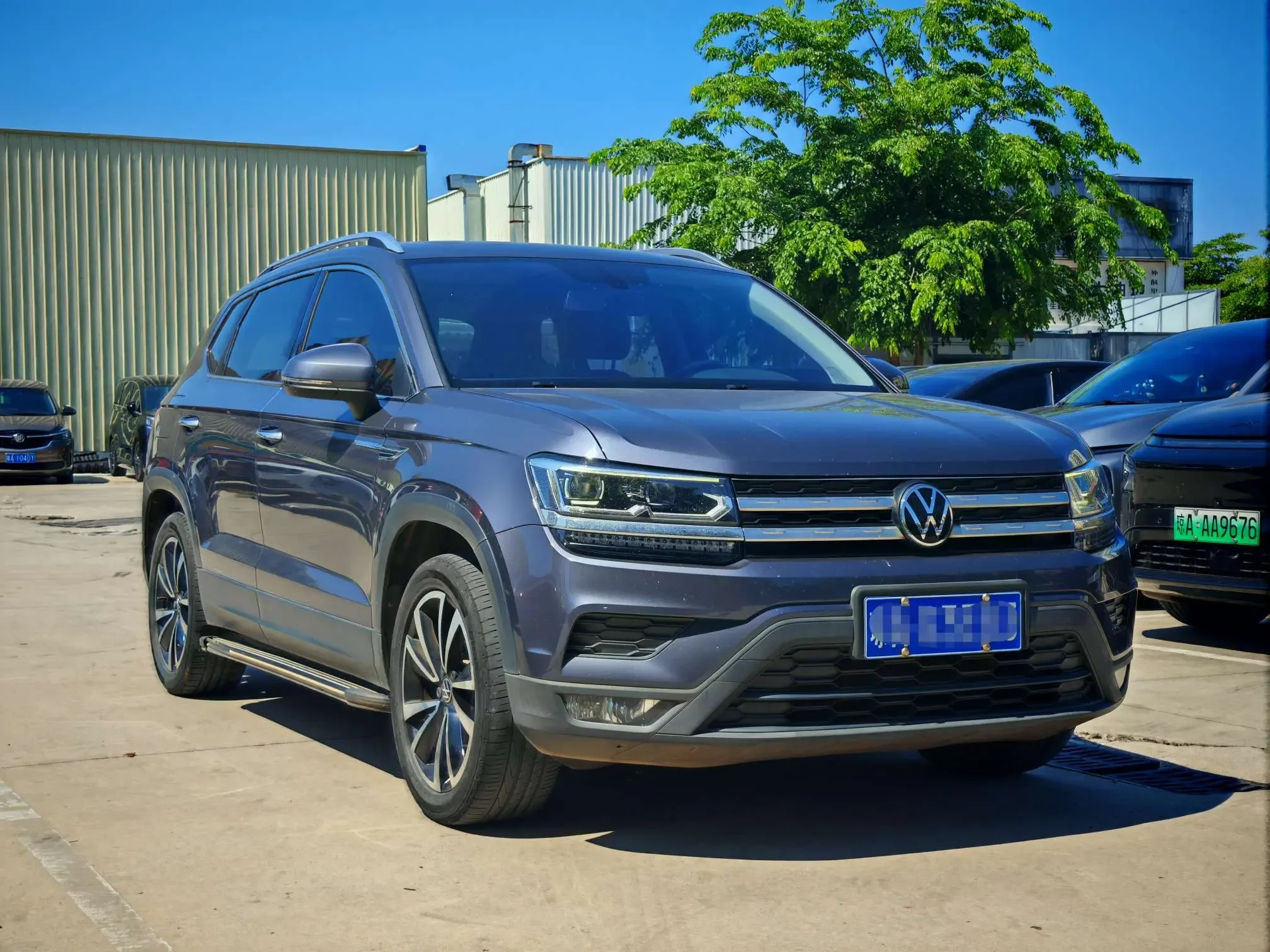 Volkswagen Tharu