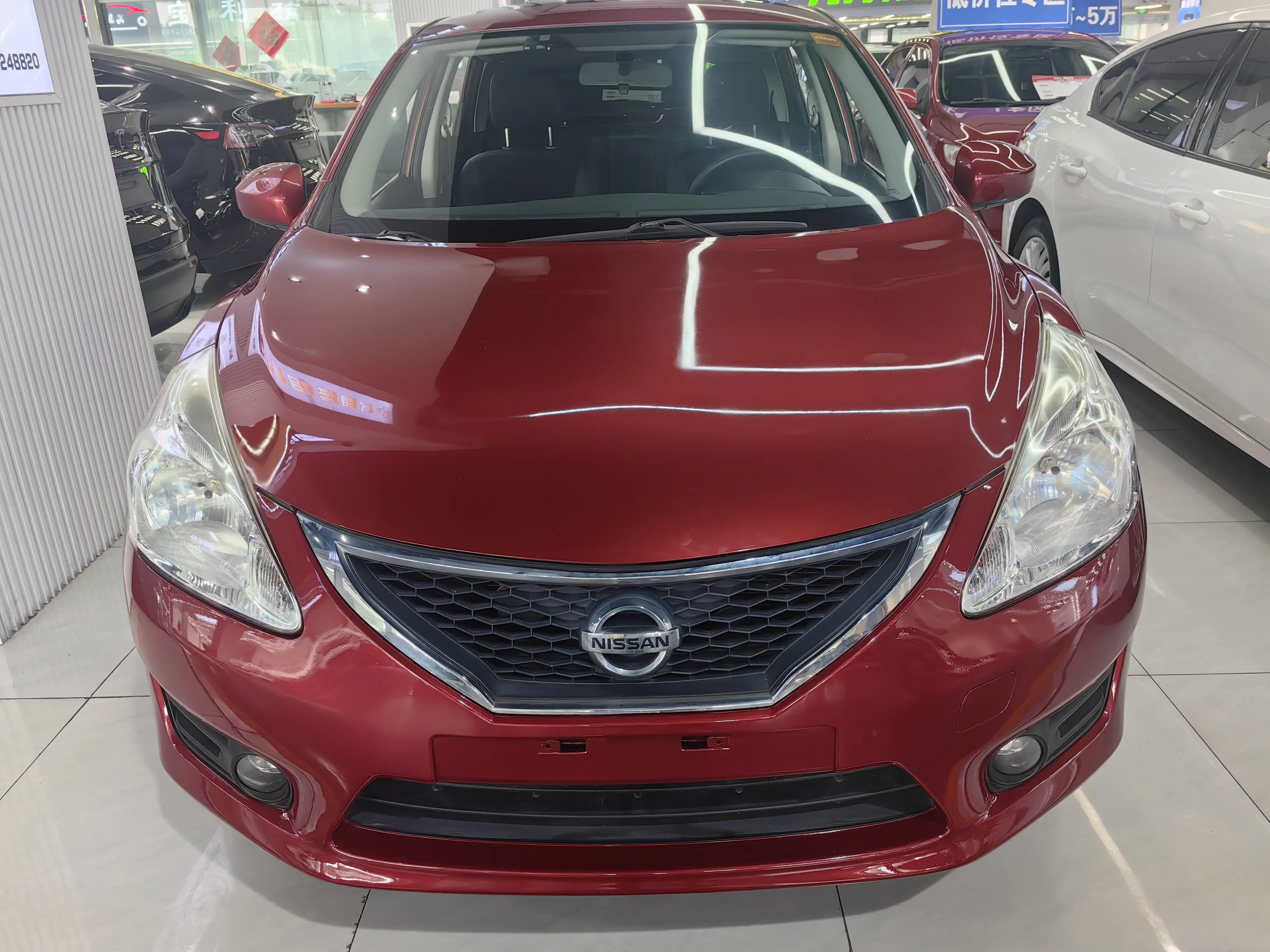 Nissan Tiida
