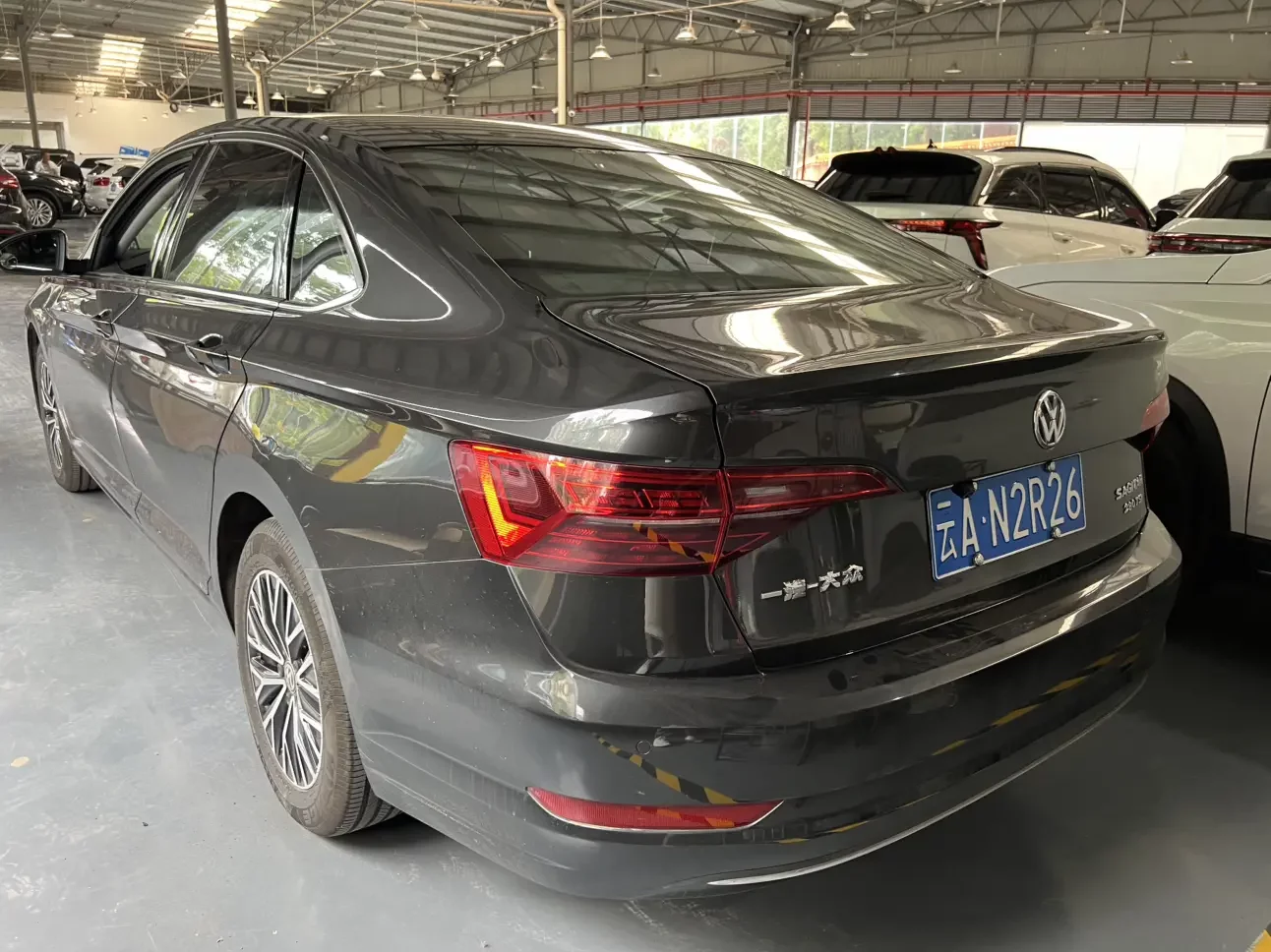 Volkswagen Sagitar