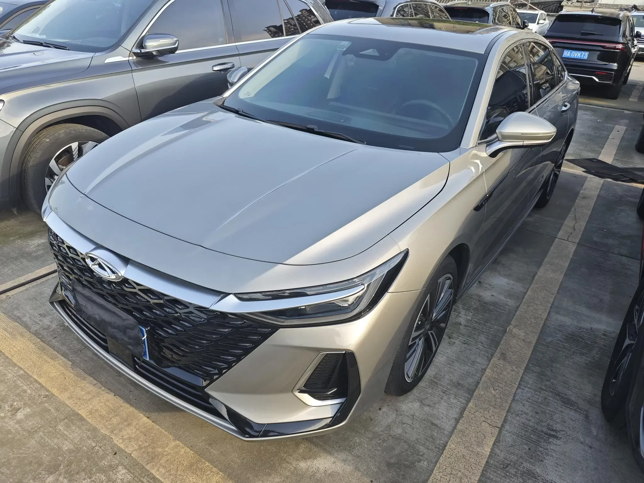 Chery Arrizo 8