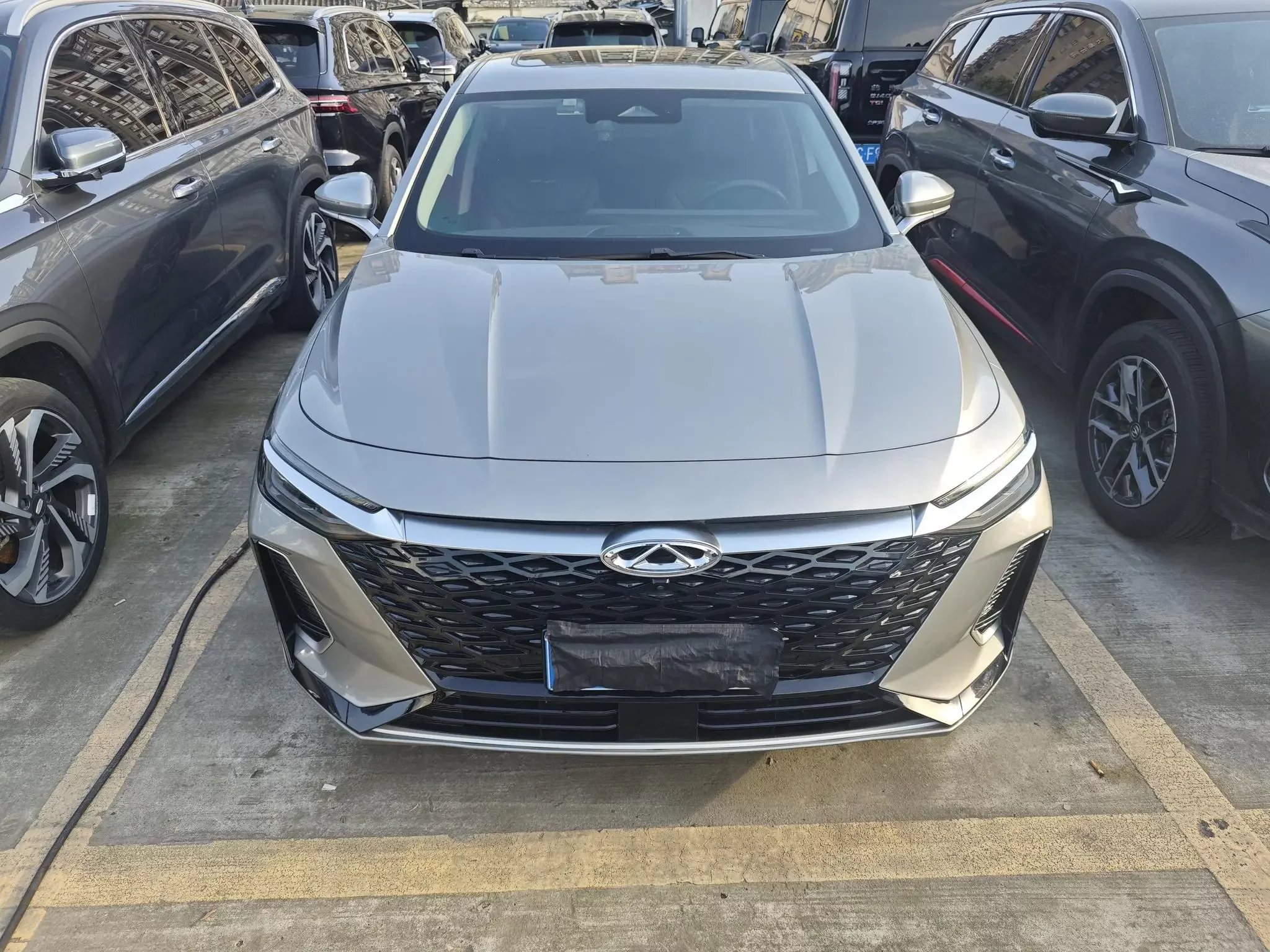 Chery Arrizo 8