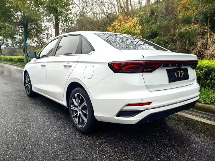 Geely emgrand