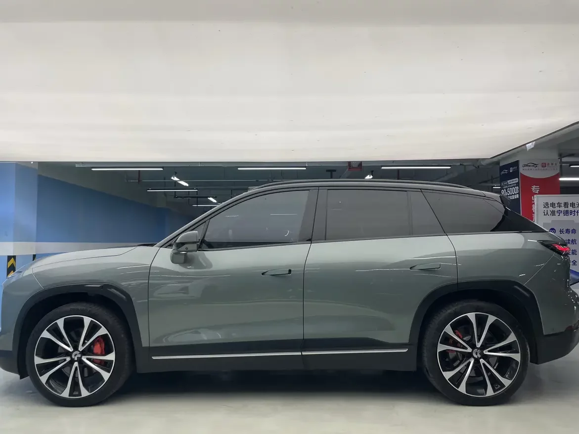 NIO ES7