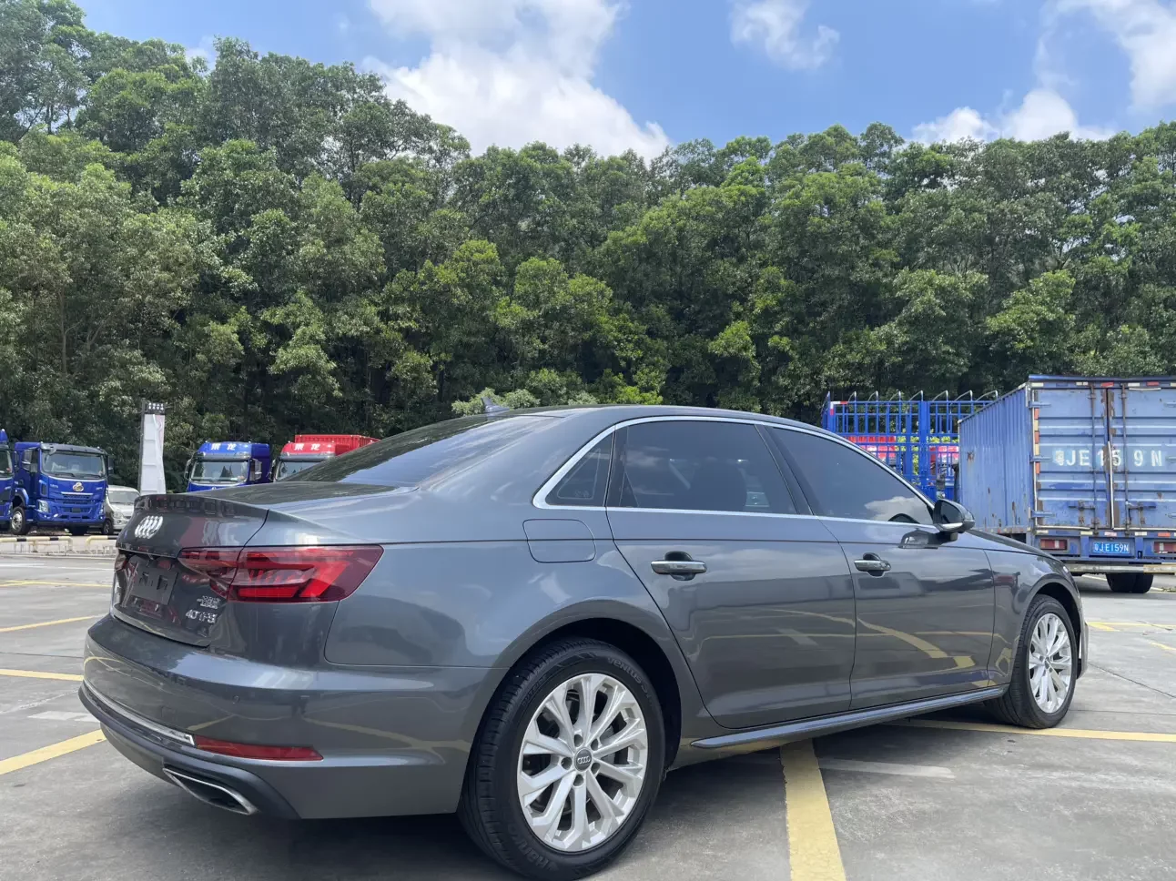 Audi A4L