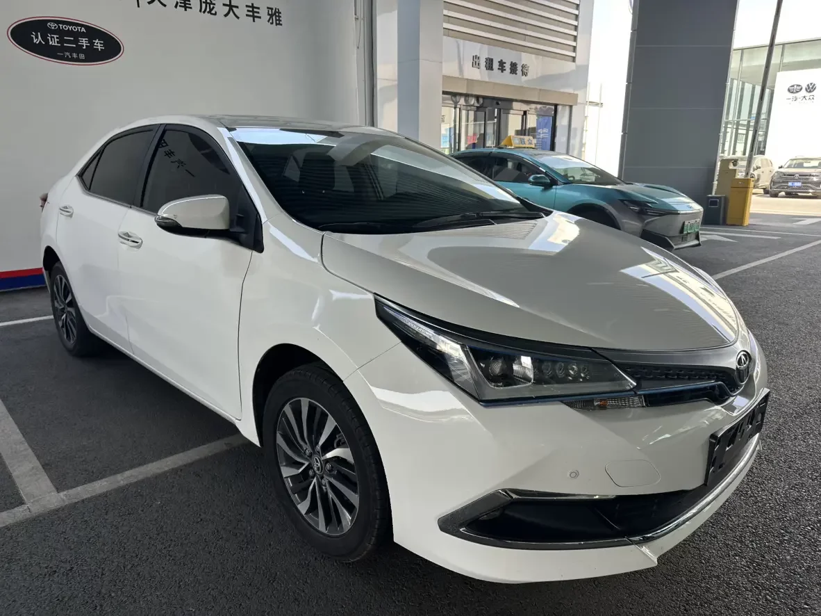 Toyota Corolla Dual Engine E+