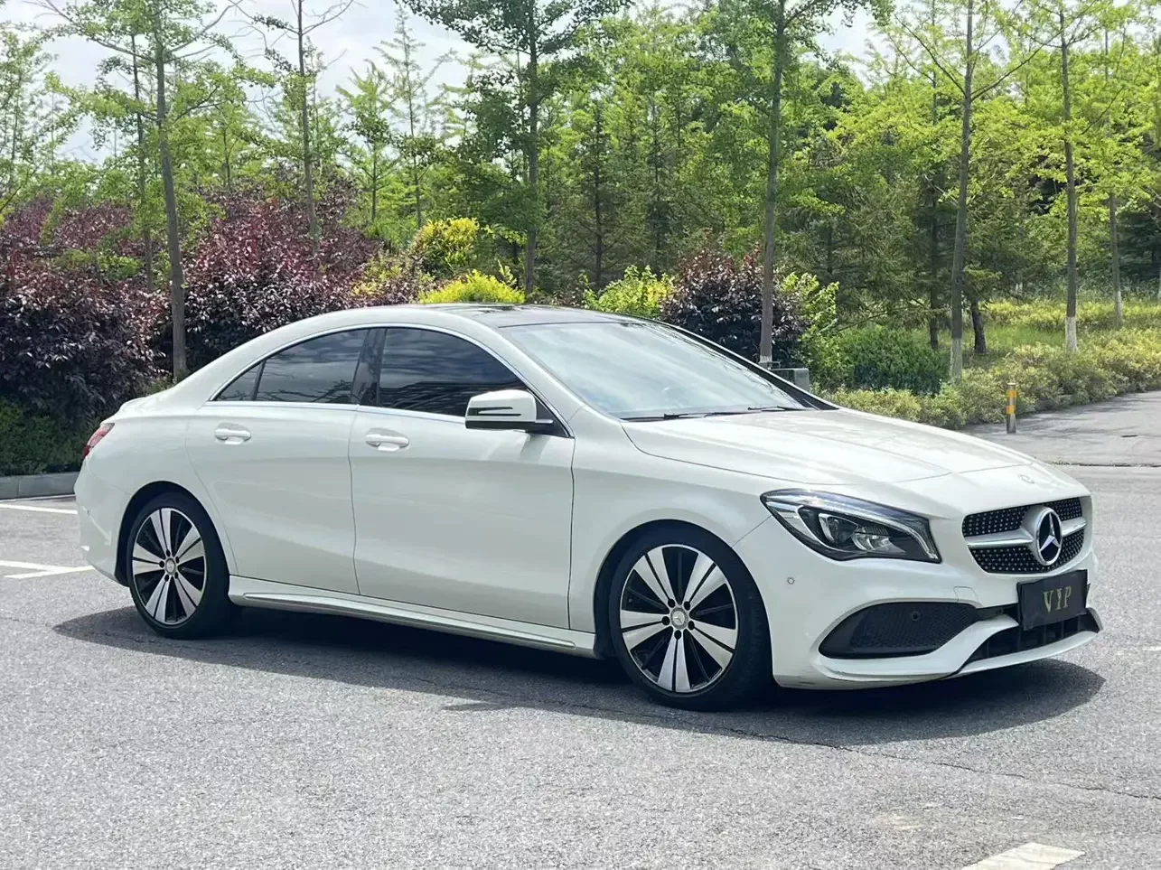 Mercedes-Benz CLA (Imported)