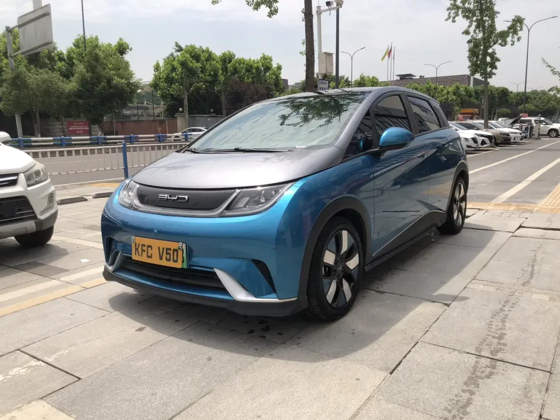 BYD dolphin