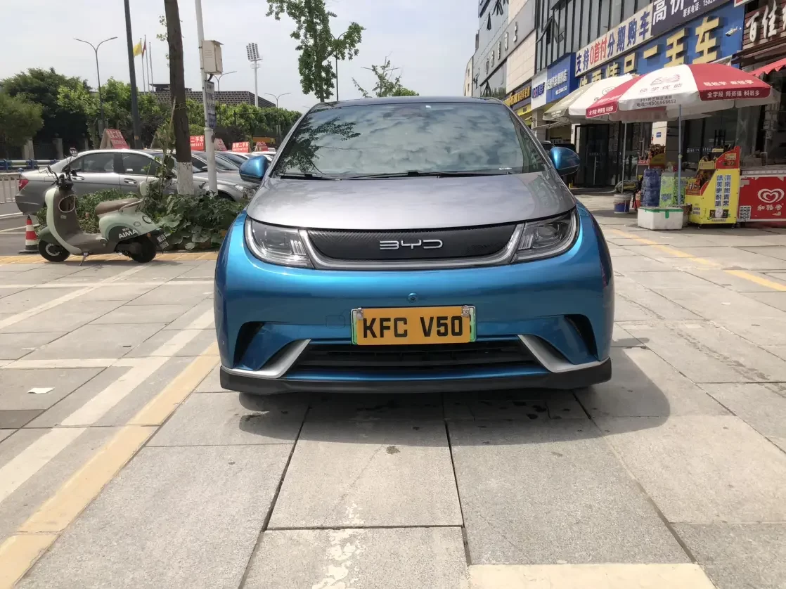 BYD dolphin