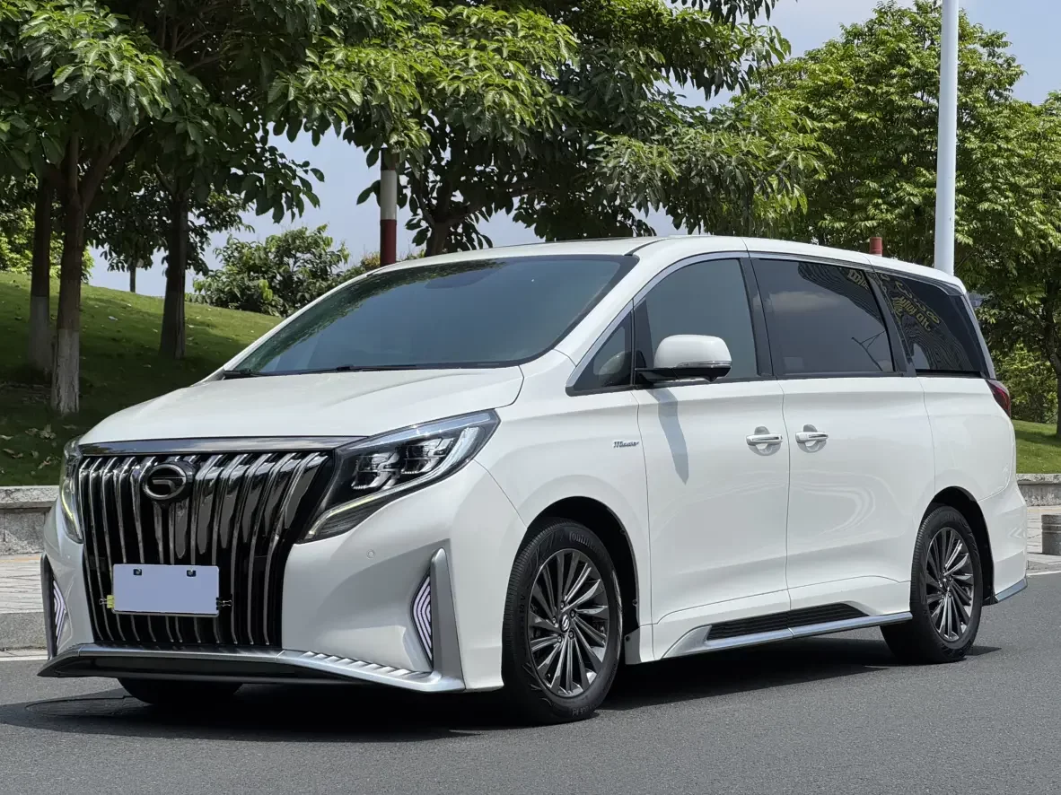 GAC Trumpchi M8