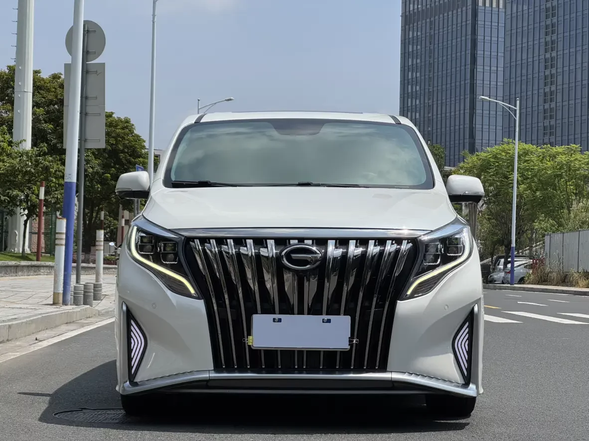 GAC Trumpchi M8