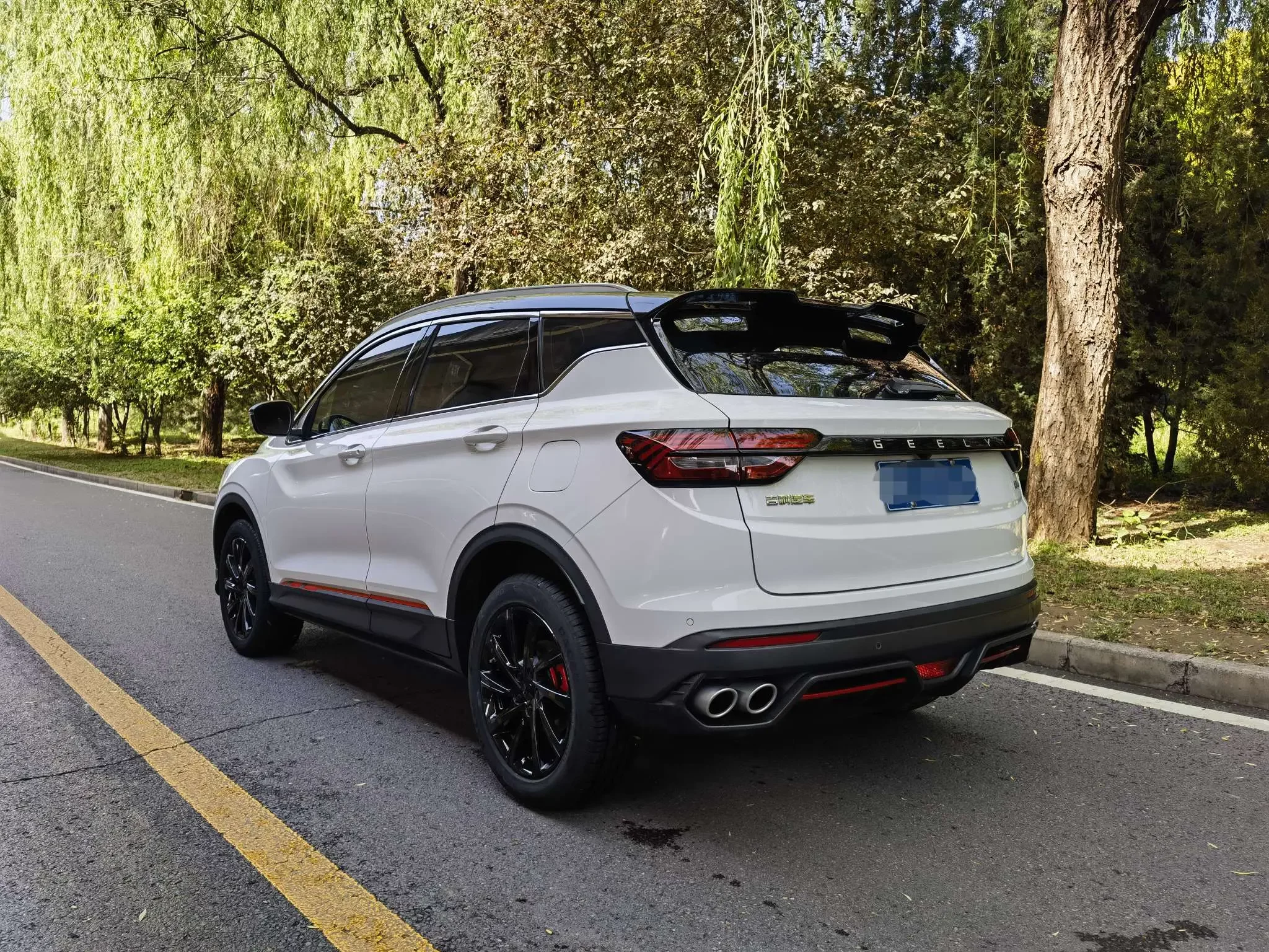 Geely Coolray SX11
