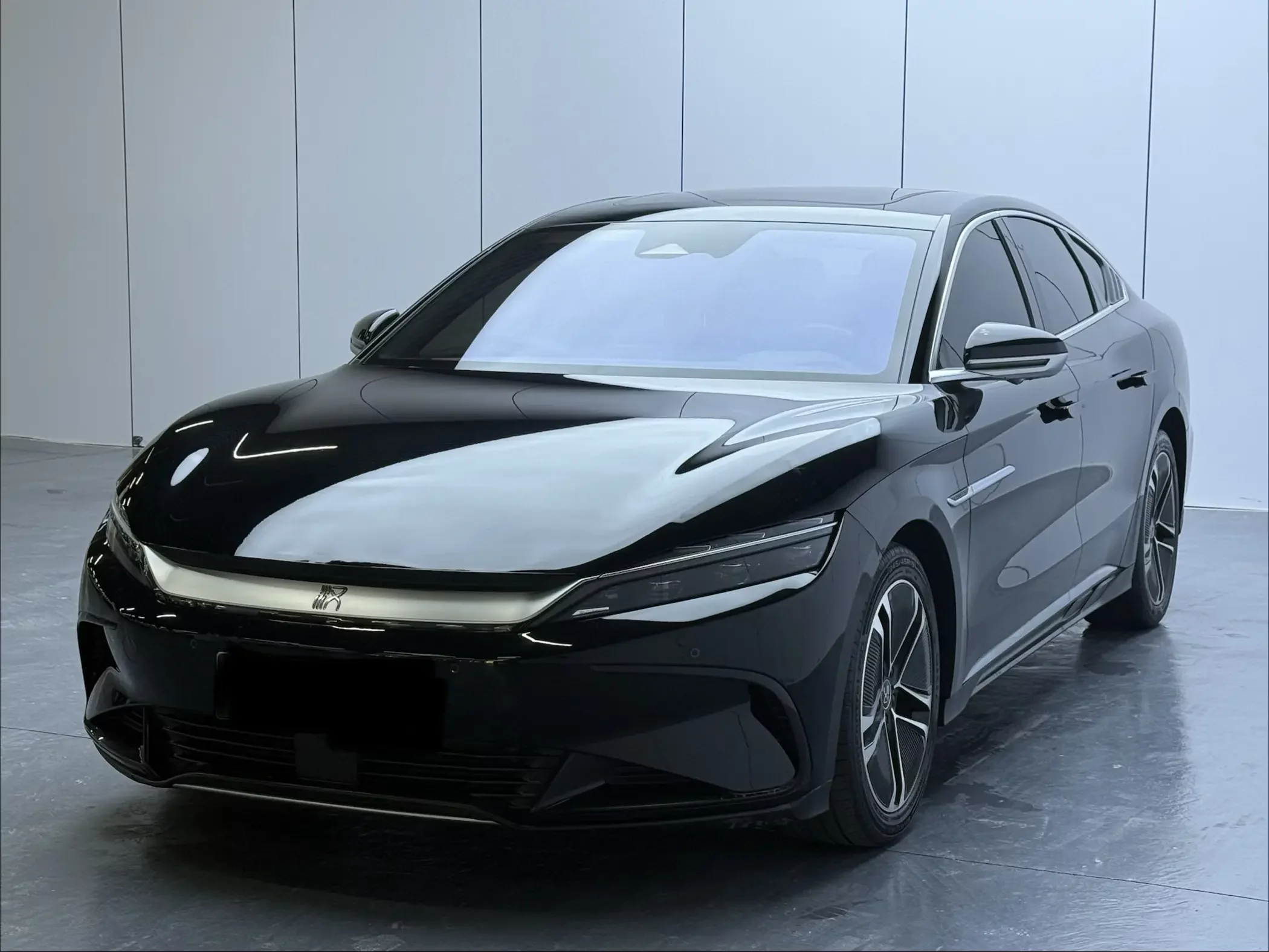 BYD Han EV