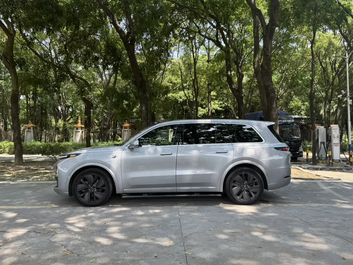 Lixiang L9