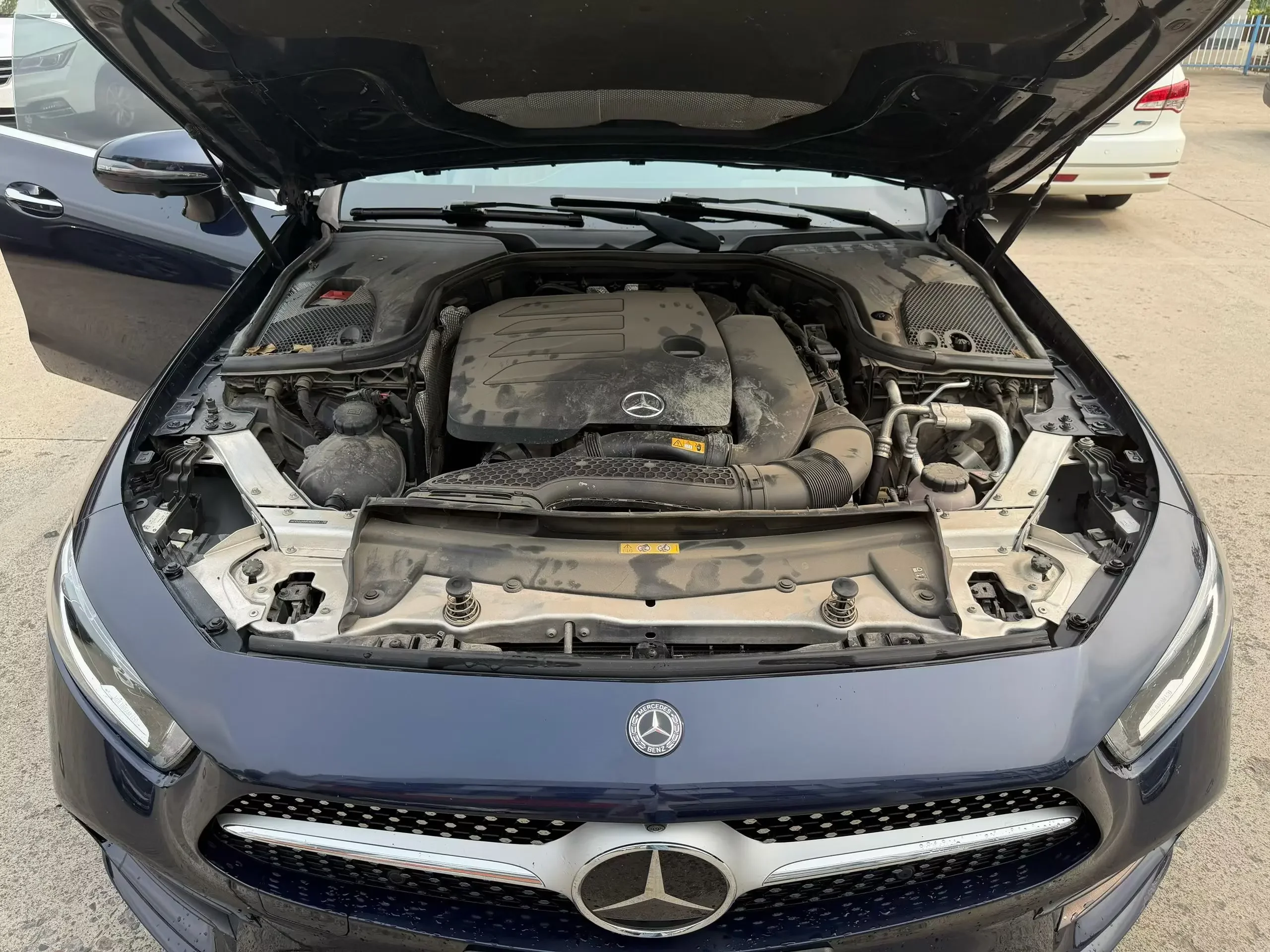 Mercedes-Benz CLS