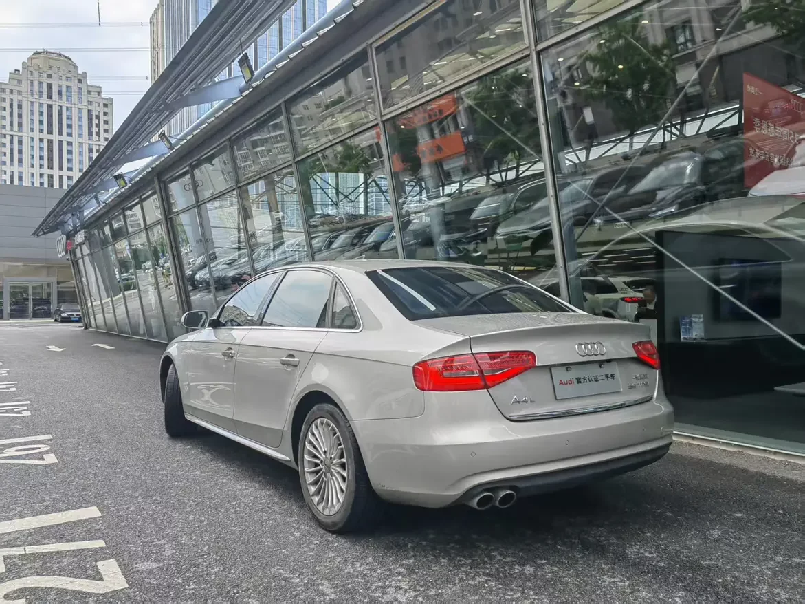 Audi A4L