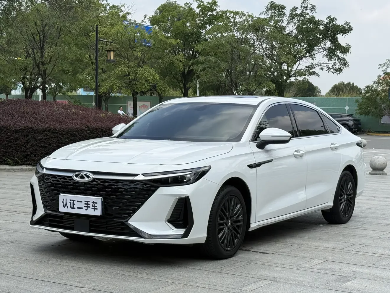 Chery Arrizo 8