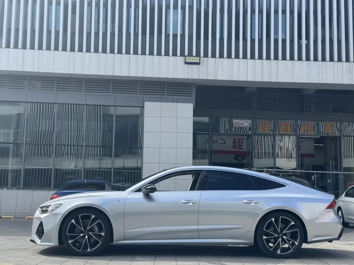 Audi A7