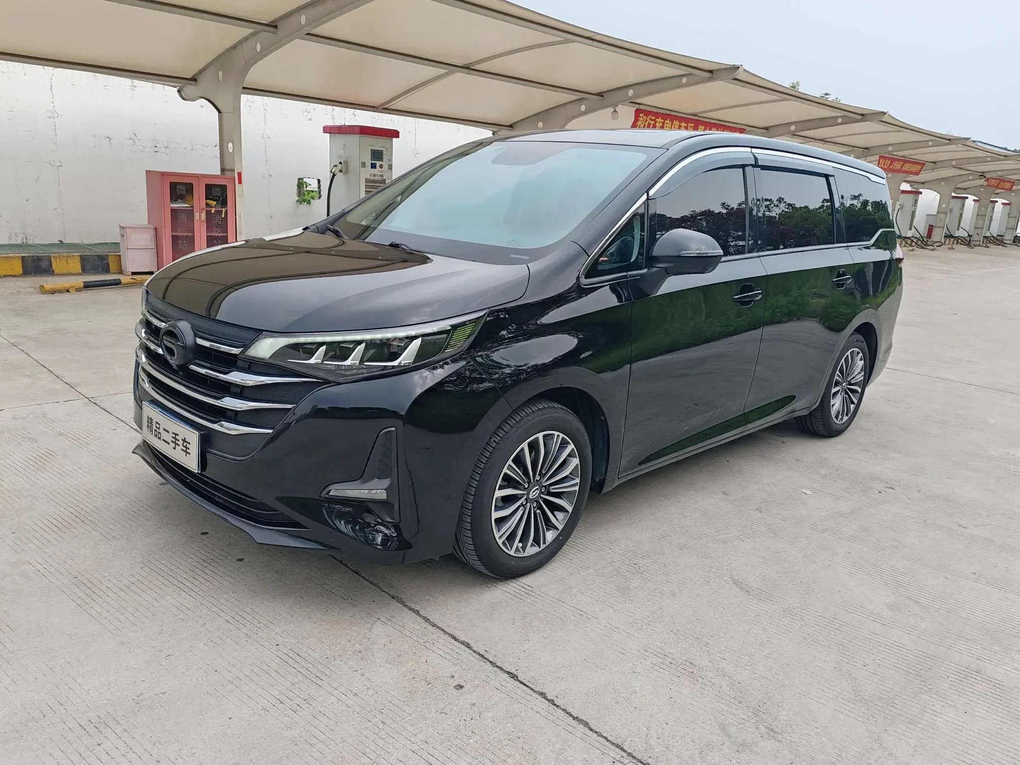 GAC Trumpchi M6  из Китая