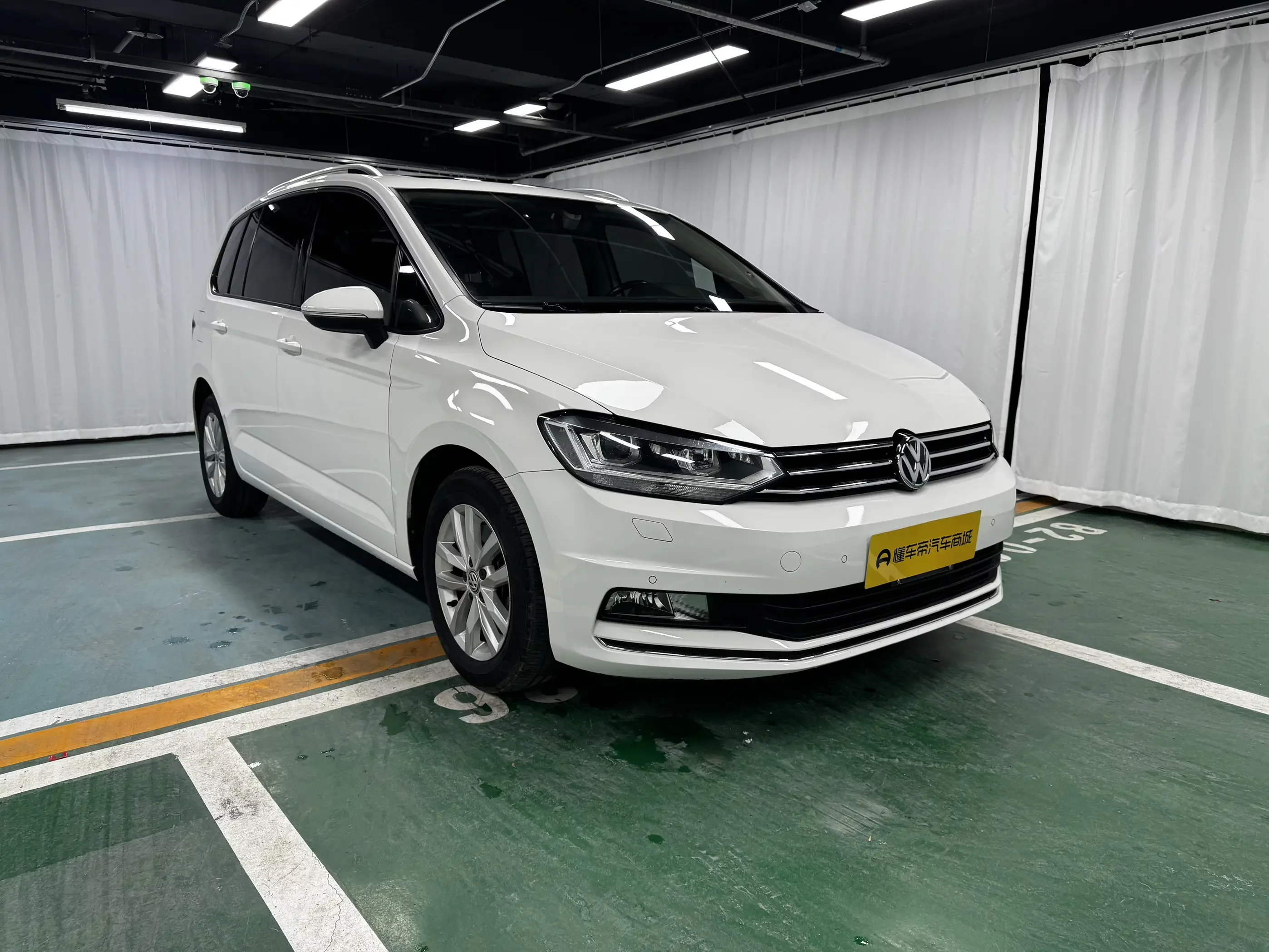 Volkswagen Touran L