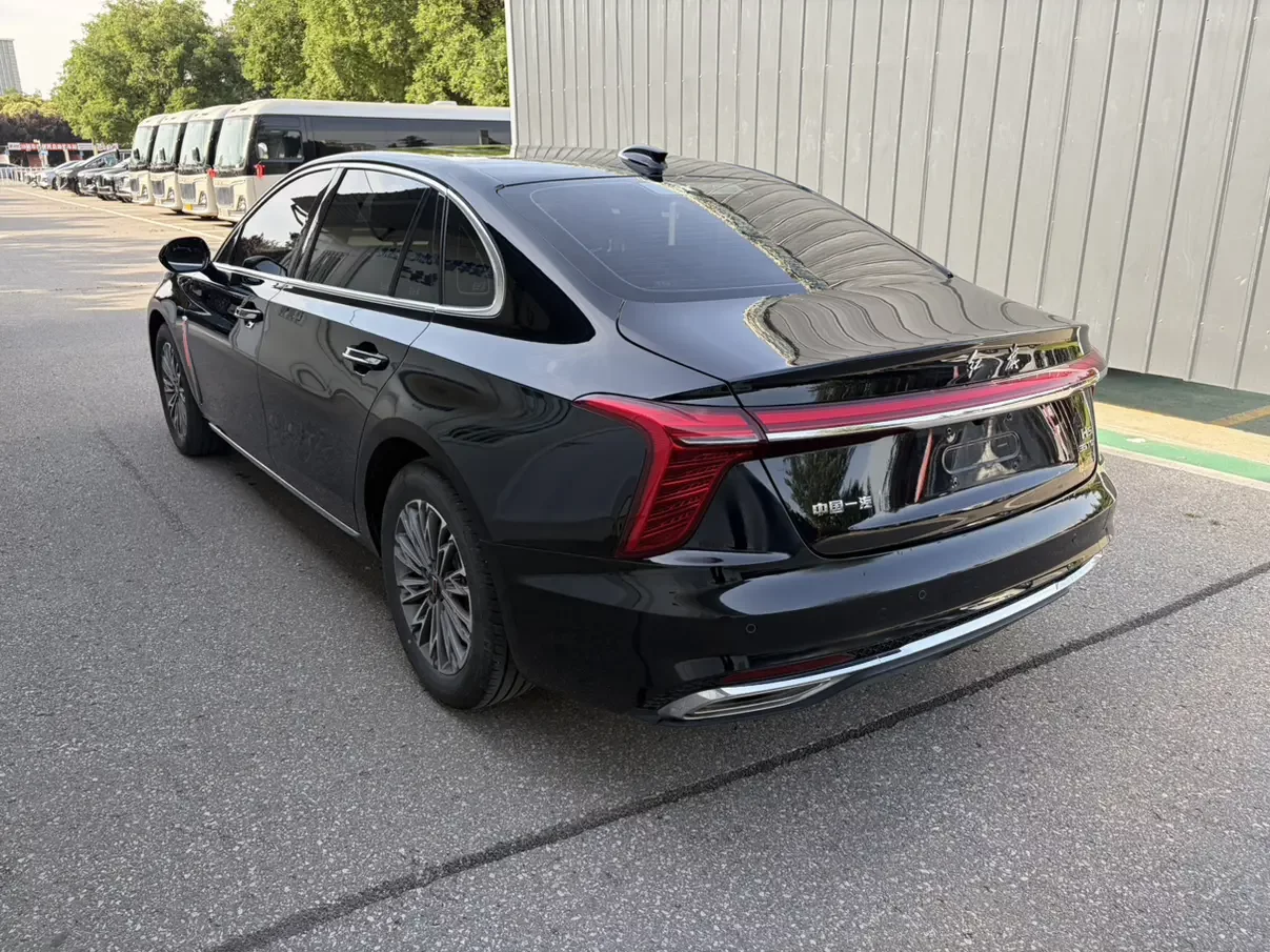 Hongqi H5