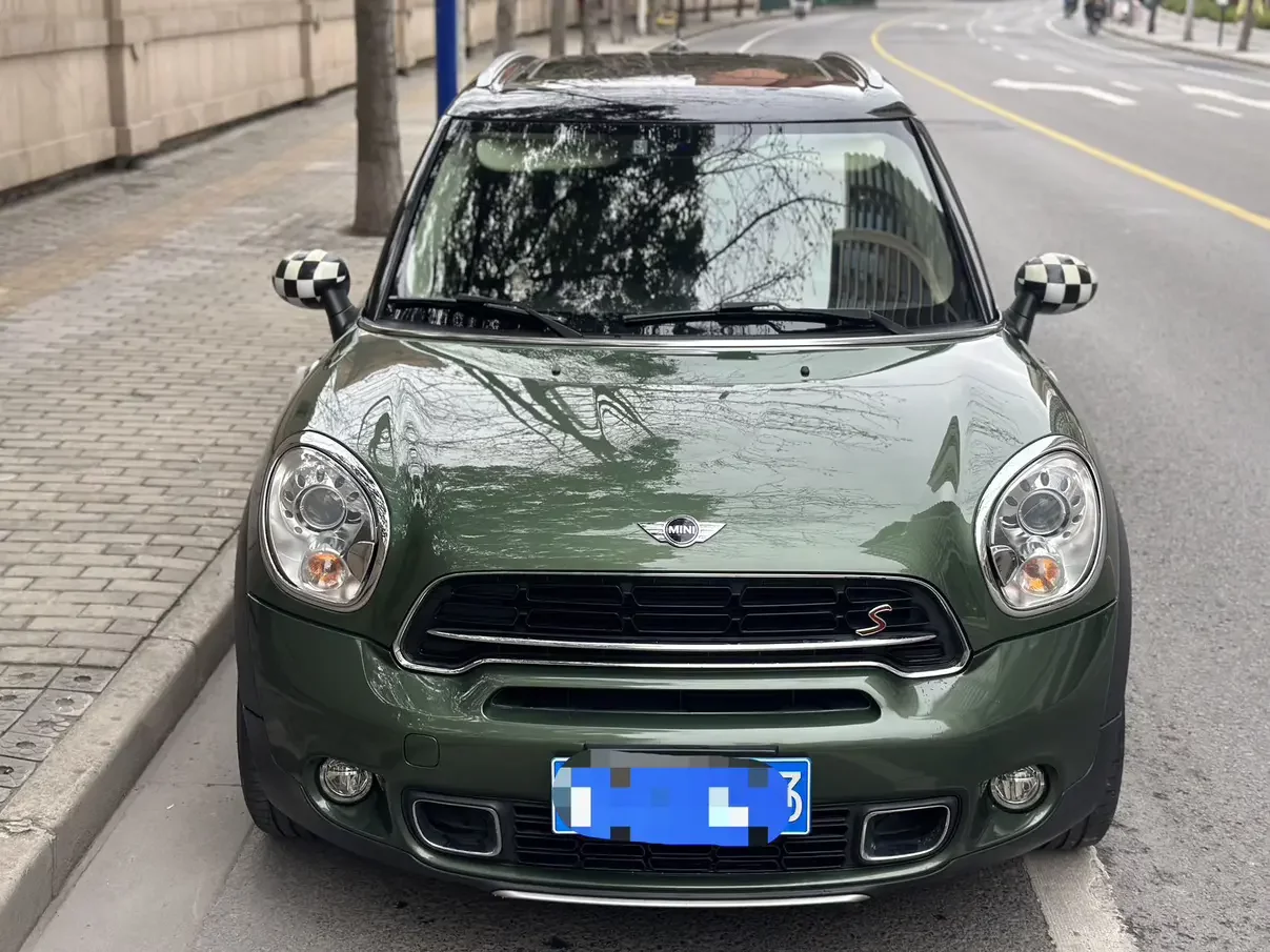MINI COUNTRYMAN