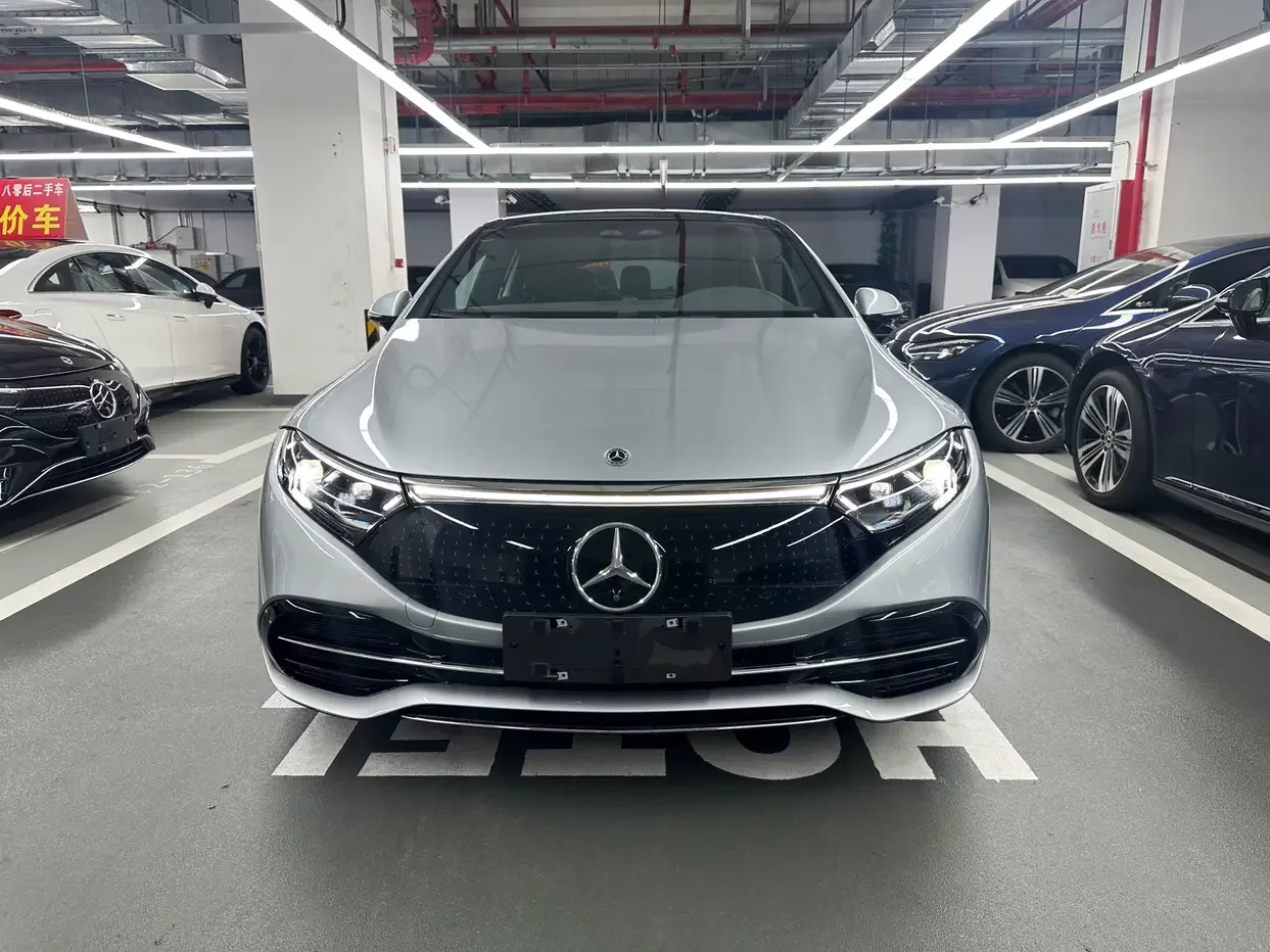 Mercedes-Benz EQS