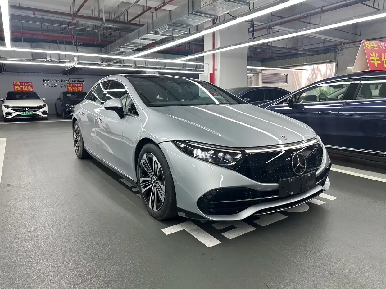 Mercedes-Benz EQS